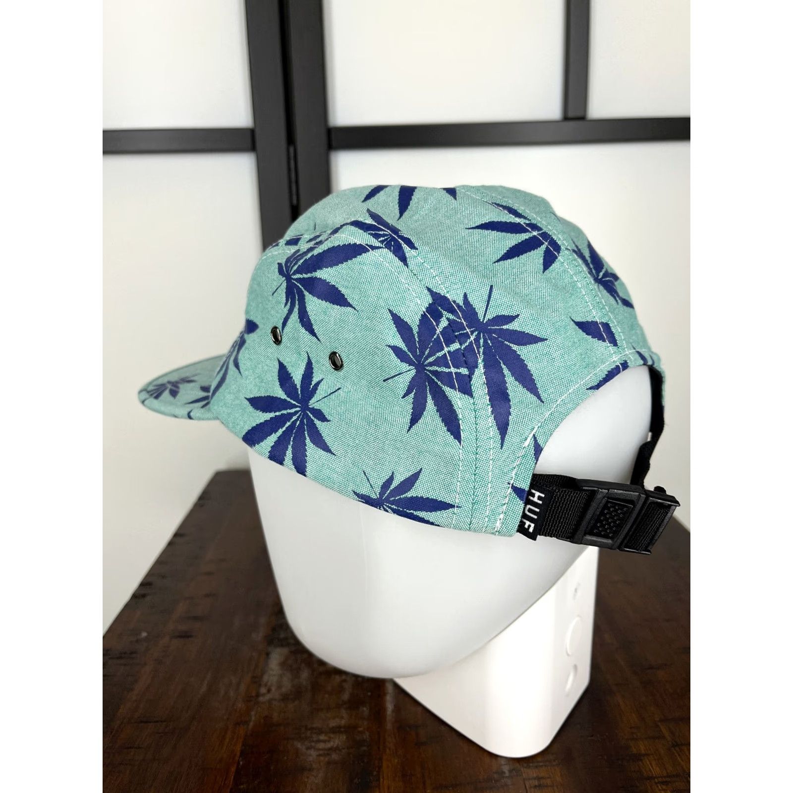 Huf HUF Hat Cap Strap Back Adult One Size Blue Marijuana Leaf Print Skate Cotton - 5 Panel - Men - Twill - Solid Pattern - Beach 90s Size ONE SIZE - 5 Thumbnail