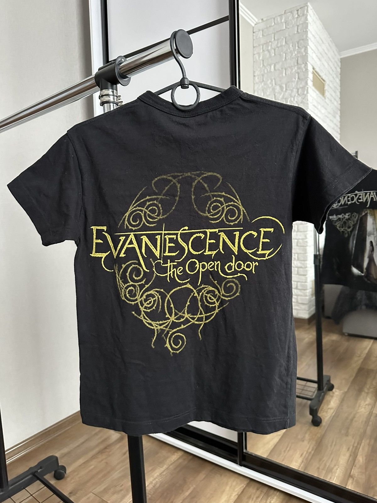 Band Tees 2006 Evanescence The Open Door Vintage Band T-Shirt Tee Size US S / EU 44-46 / 1 - 7 Thumbnail