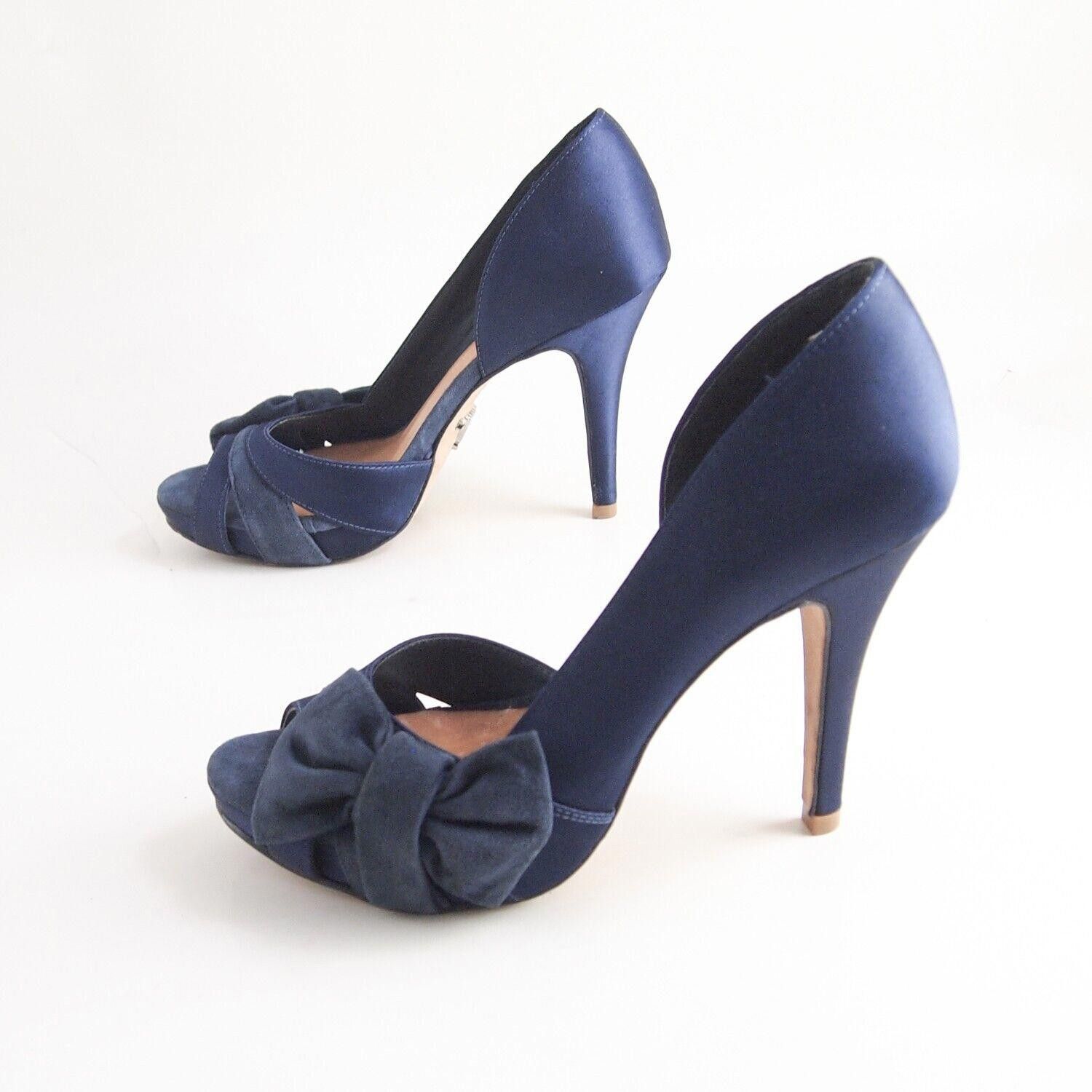 Designer Schutz D'Orsay HEels Blue Satin Suede US 7 EU 37 Size US 7 / IT 37 - 2 Thumbnail