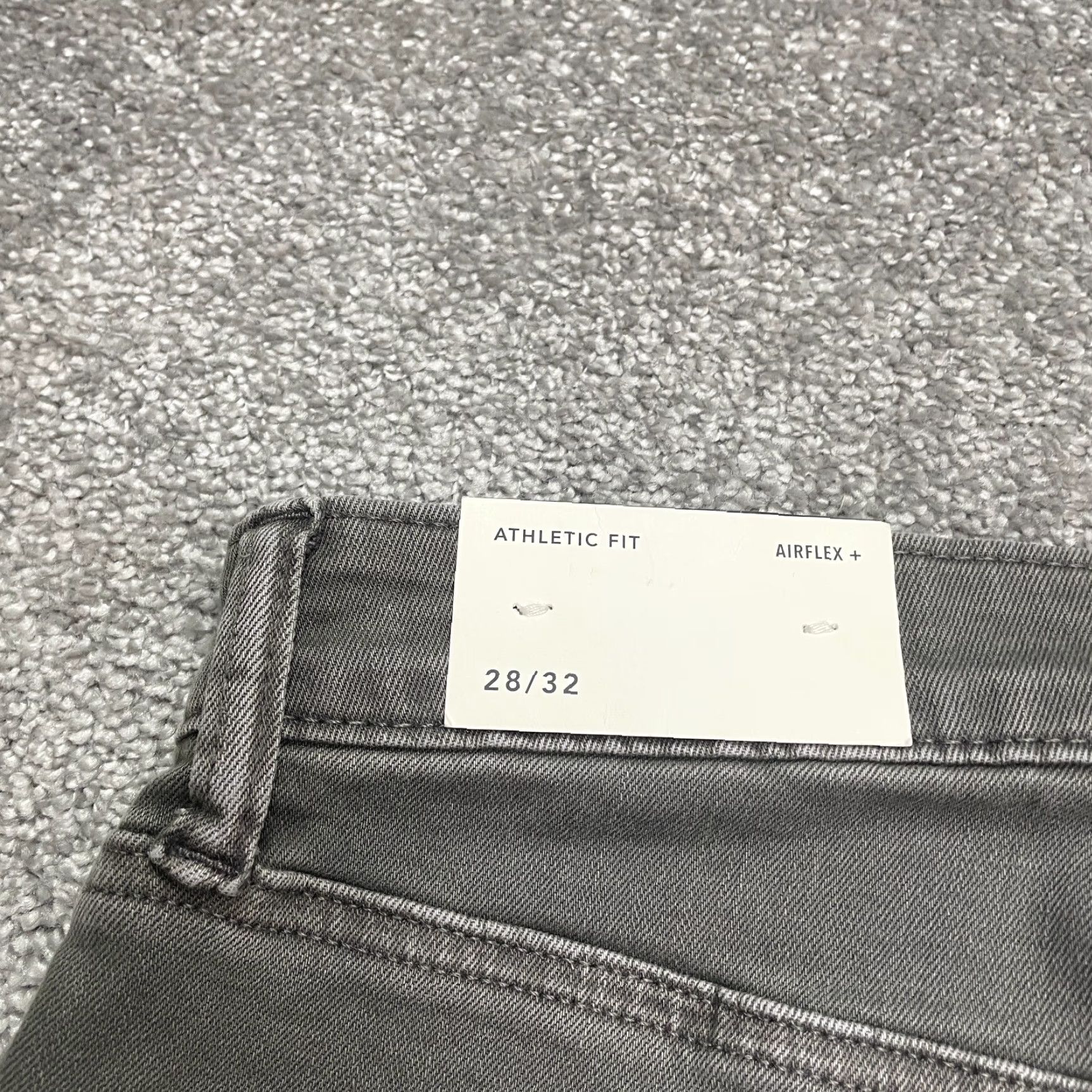 American Eagle Outfitters American Eagle Outfitters Jeans Athletic Fit 28/32 Stone Gray NWT Mens Denim 5-Pocket Size US 28 / EU 44 - 4 Thumbnail