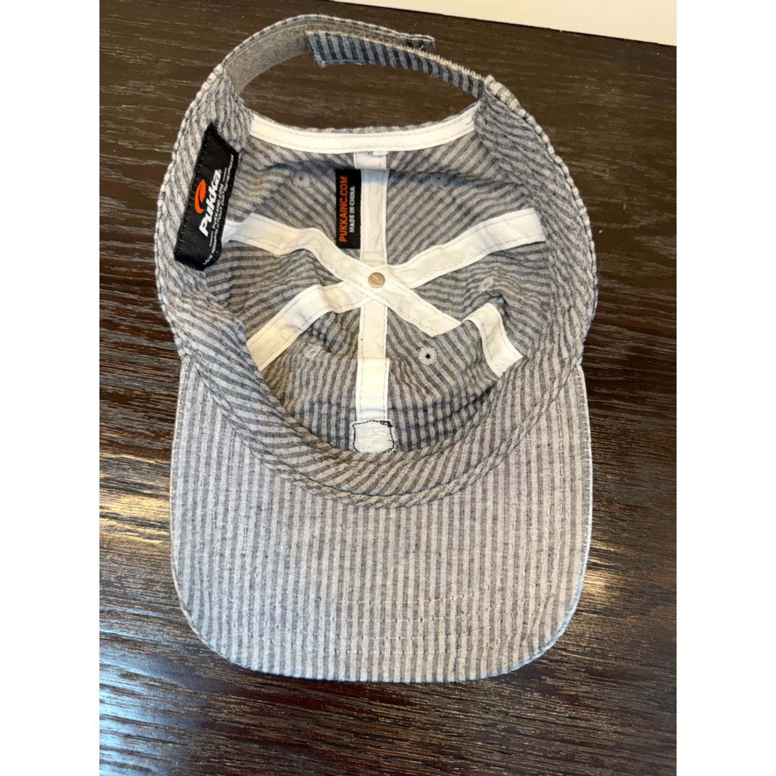 Vintage VINTAGE Pukka Palos Verdes Country Club Women's Gray Seersucker Strapback Hat Baseball Cap Cotton Golf Size ONE SIZE - 6 Thumbnail
