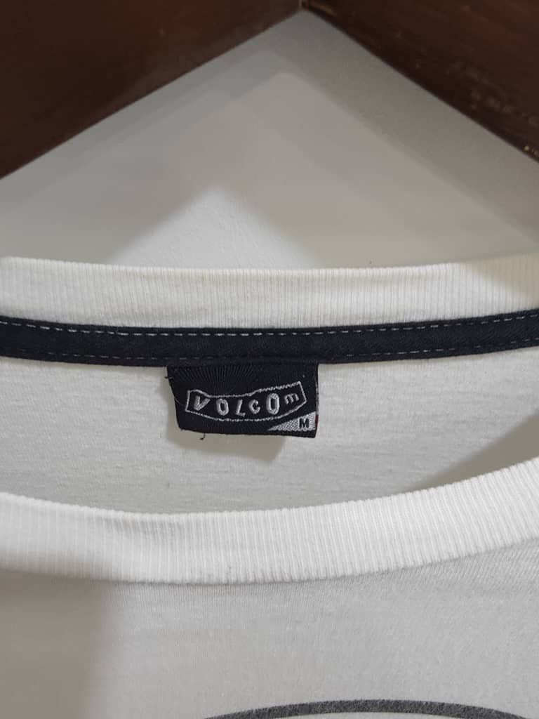 Vintage Vintage × Volcom RARE🔥VINTAGE VOLCOM sketboarding big logo Size US M / EU 48-50 / 2 - 7 Thumbnail