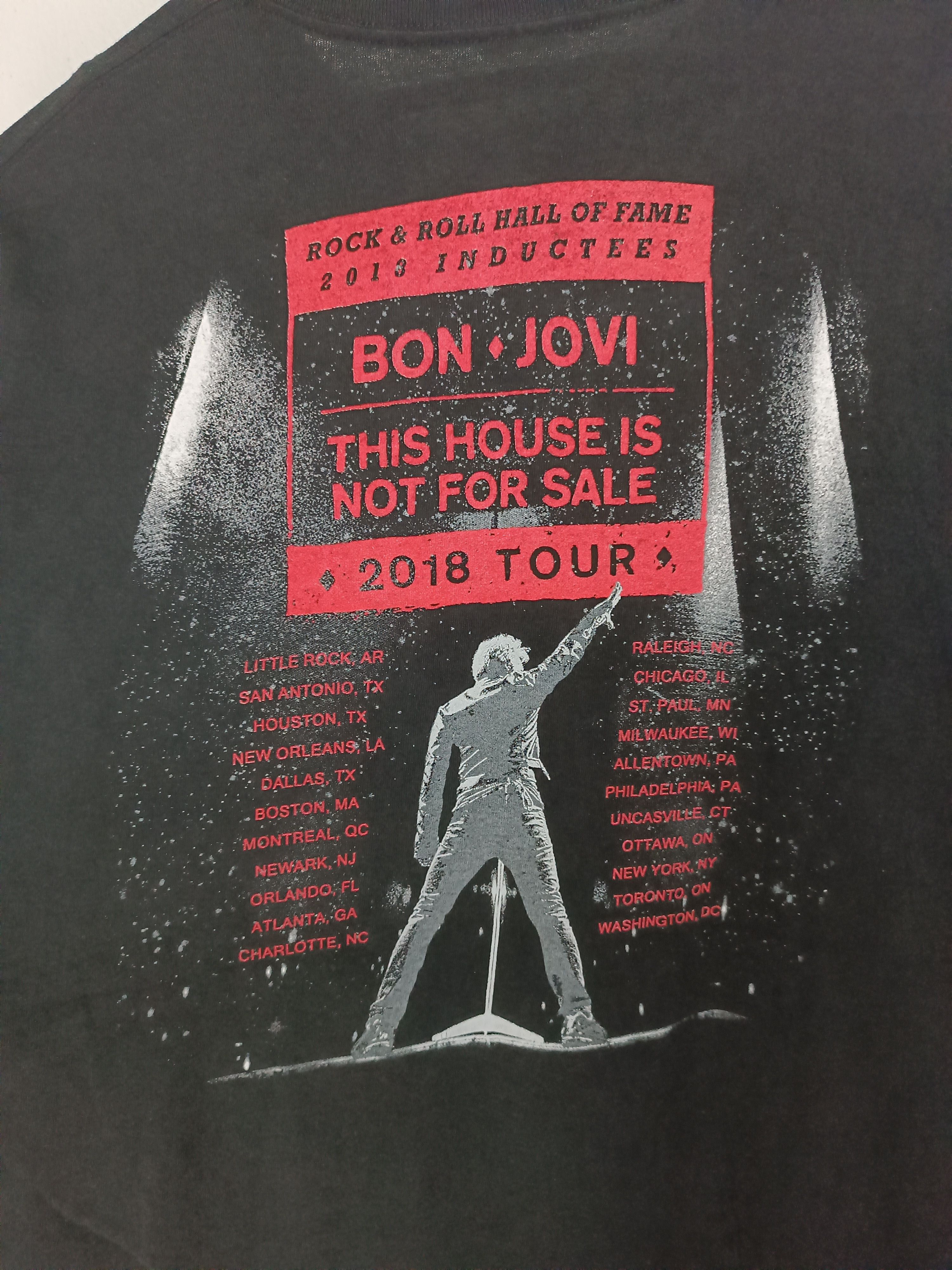 Band Tees VINTAGE 2018 BON JOVI TOUR HALL OF FAME kiss acdc gnr Size US XXL / EU 58 / 5 - 17 Thumbnail