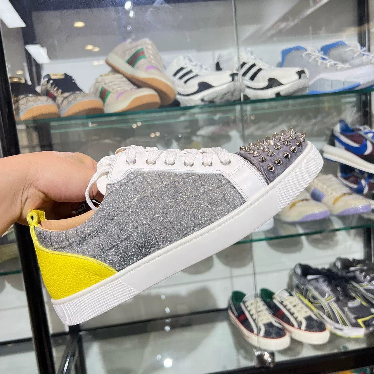 Christian Louboutin Christian Louboutin Croc-Embossed Silver Shoes Size US 9 / EU 42 - 4 Thumbnail