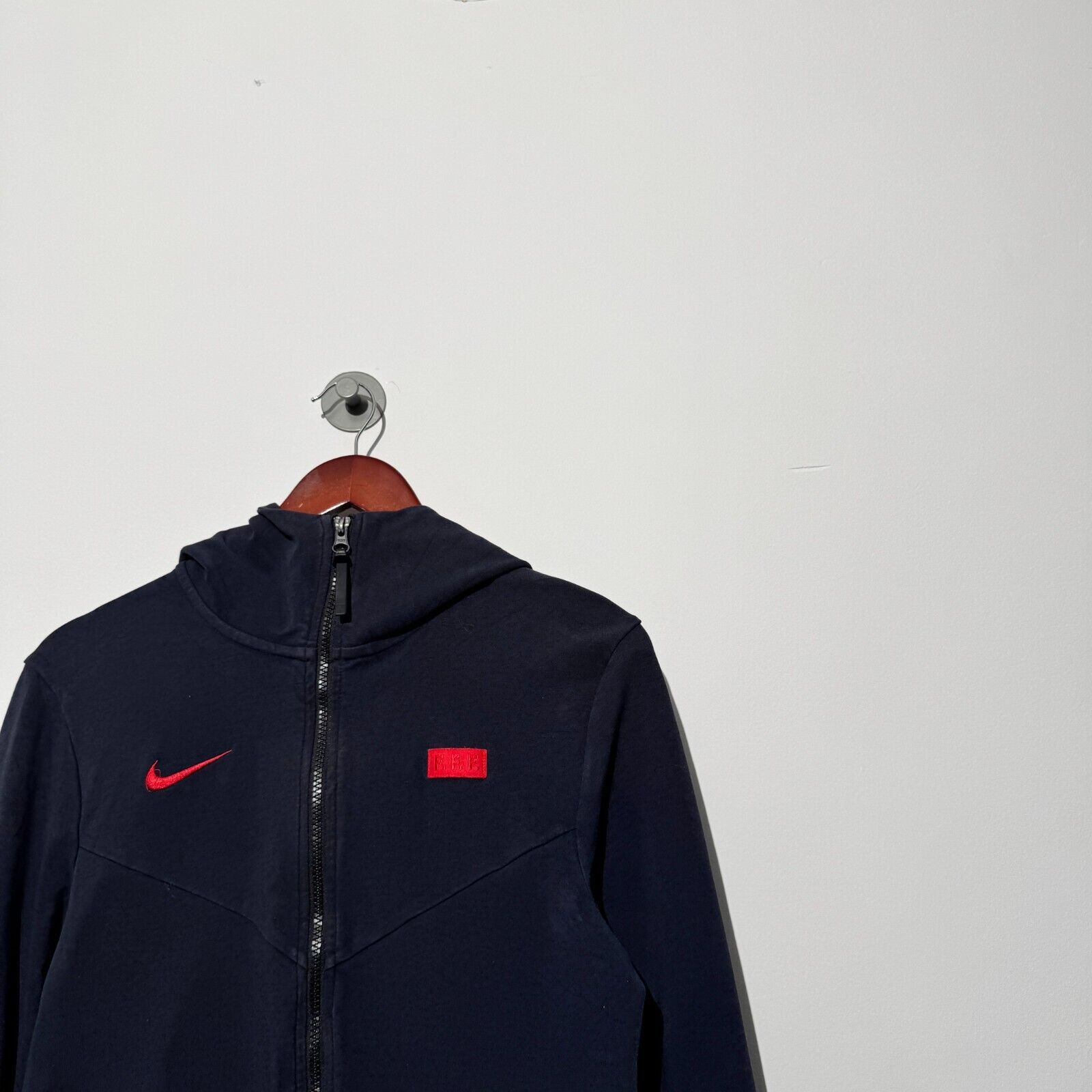 Nike × Vintage Vintage Nike Unisex Navy Blue Polyester Zip Hoodie Size S Size US S / EU 44-46 / 1 - 6 Thumbnail
