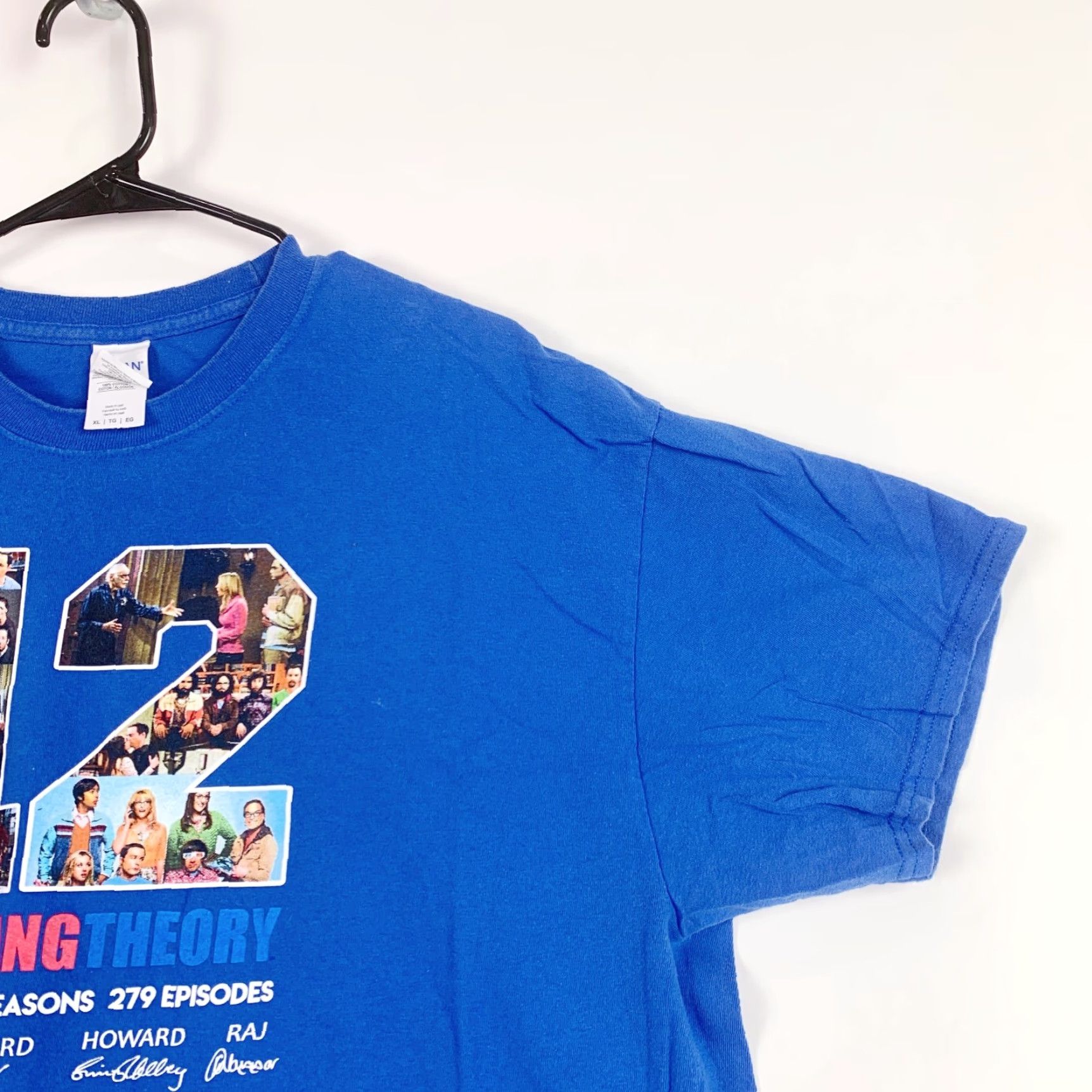 Gildan The Big Bang Theory 2007-2019 12 Seasons Finale Fan Blue Tee T-Shirt XL Size US XL / EU 56 / 4 - 5 Thumbnail