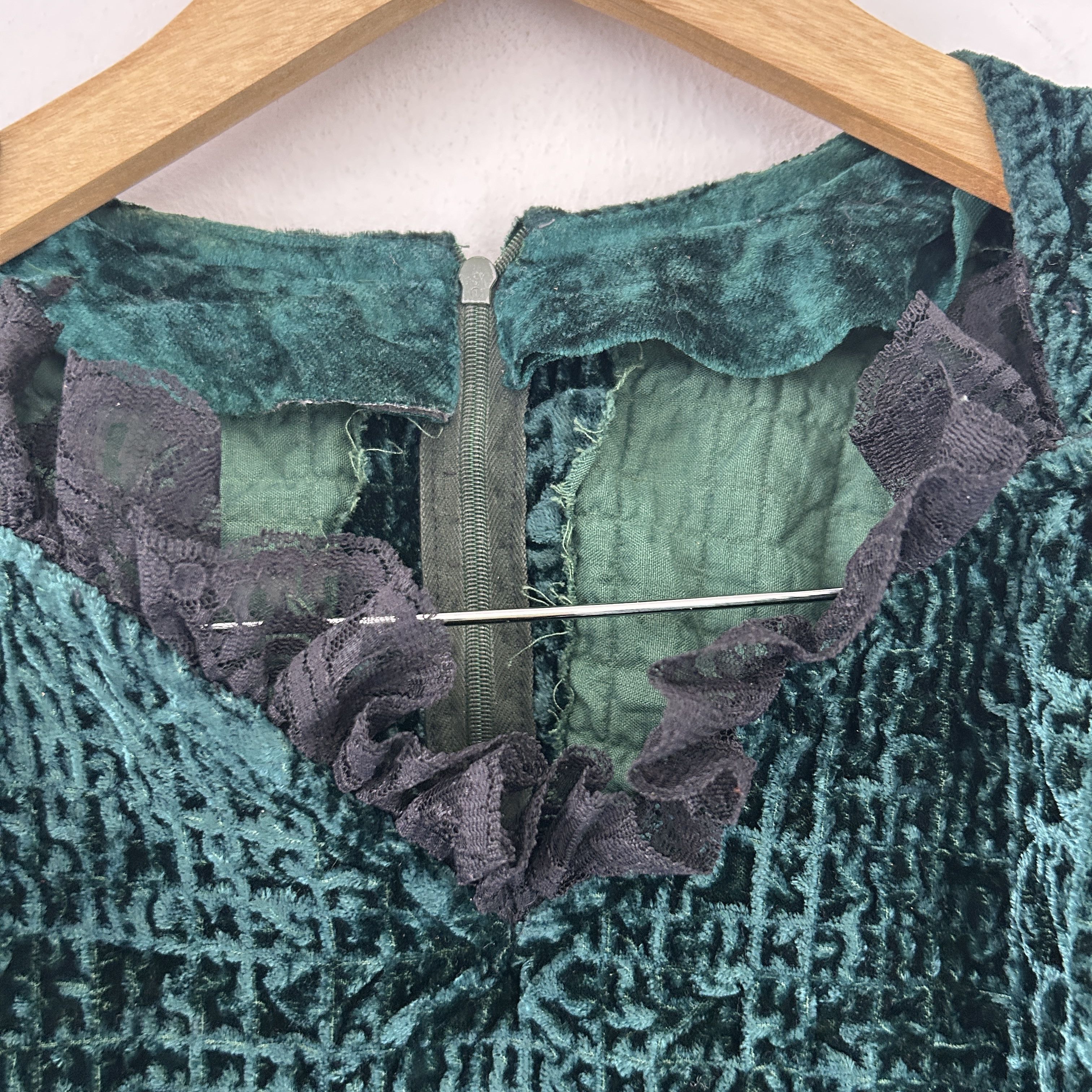Vintage Vintage Green Crushed Velvet Mini Dress Size M / US 6-8 / IT 42-44 - 12 Thumbnail