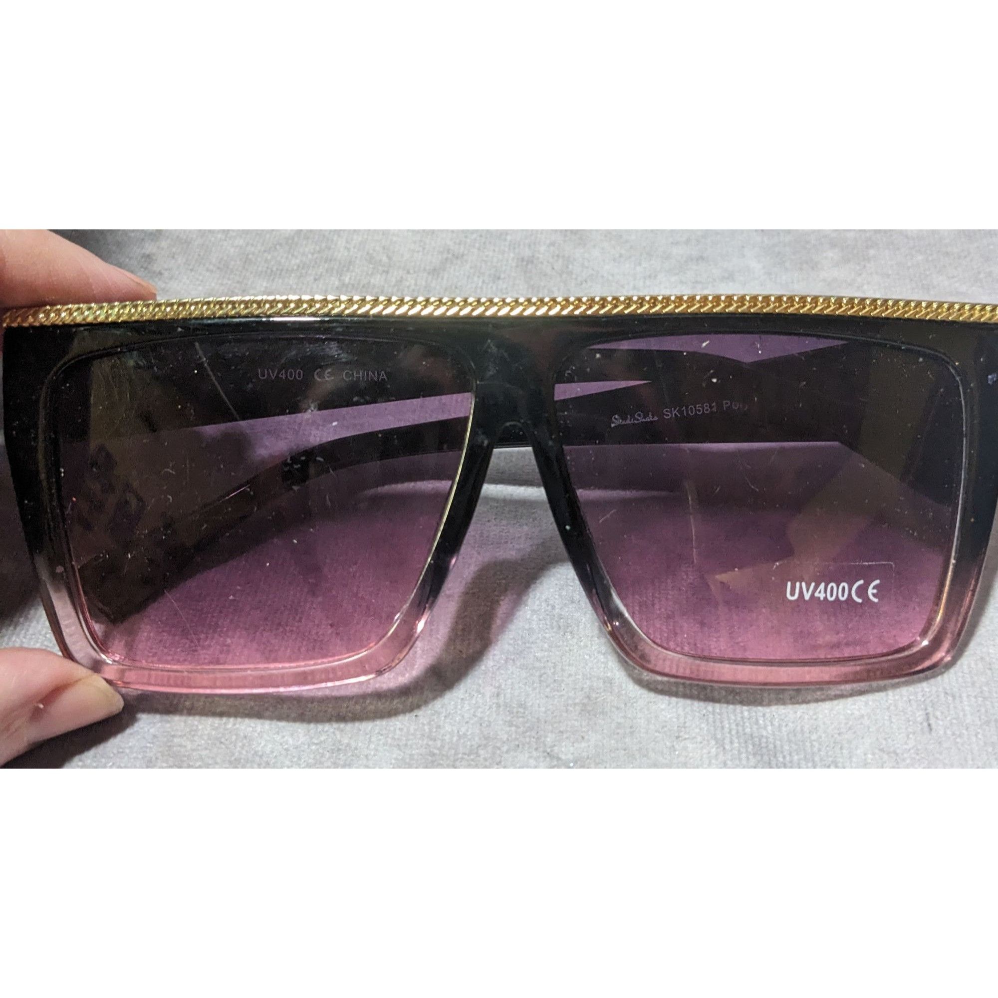 Other Shade Shaks Black And Pink Gold Accent Sunglasses Size ONE SIZE - 2 Thumbnail
