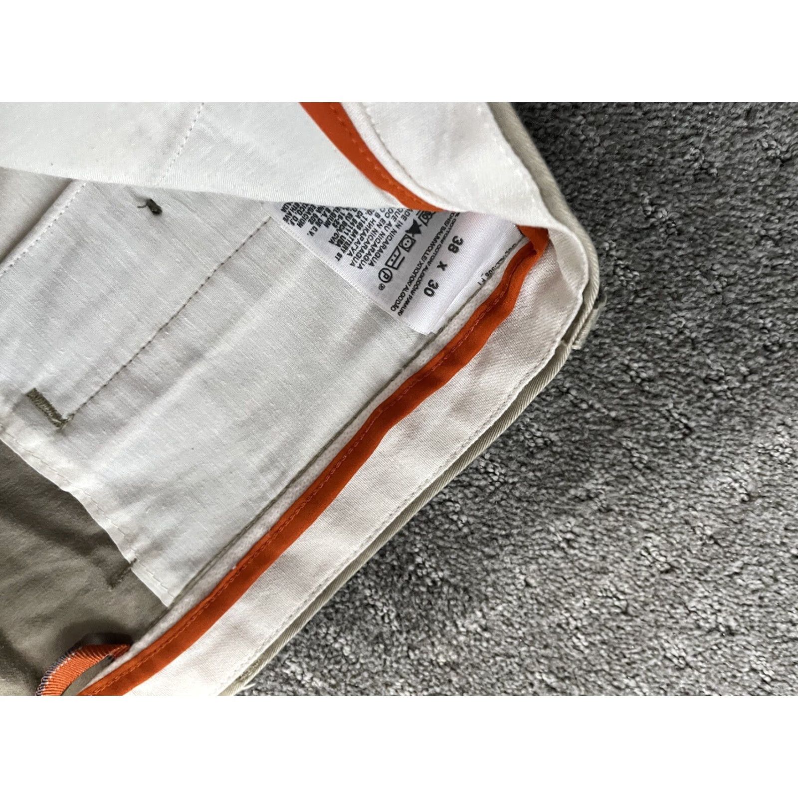 Dockers Dockers D4 Pants - Men’s Size 38x30 Beige Chino Flat Front Relaxed Fit Cotton Blend Straight Leg Belt Loops 90s Army Apple Theme NM/Pre-Owned Size US 38 / EU 54 - 6 Thumbnail