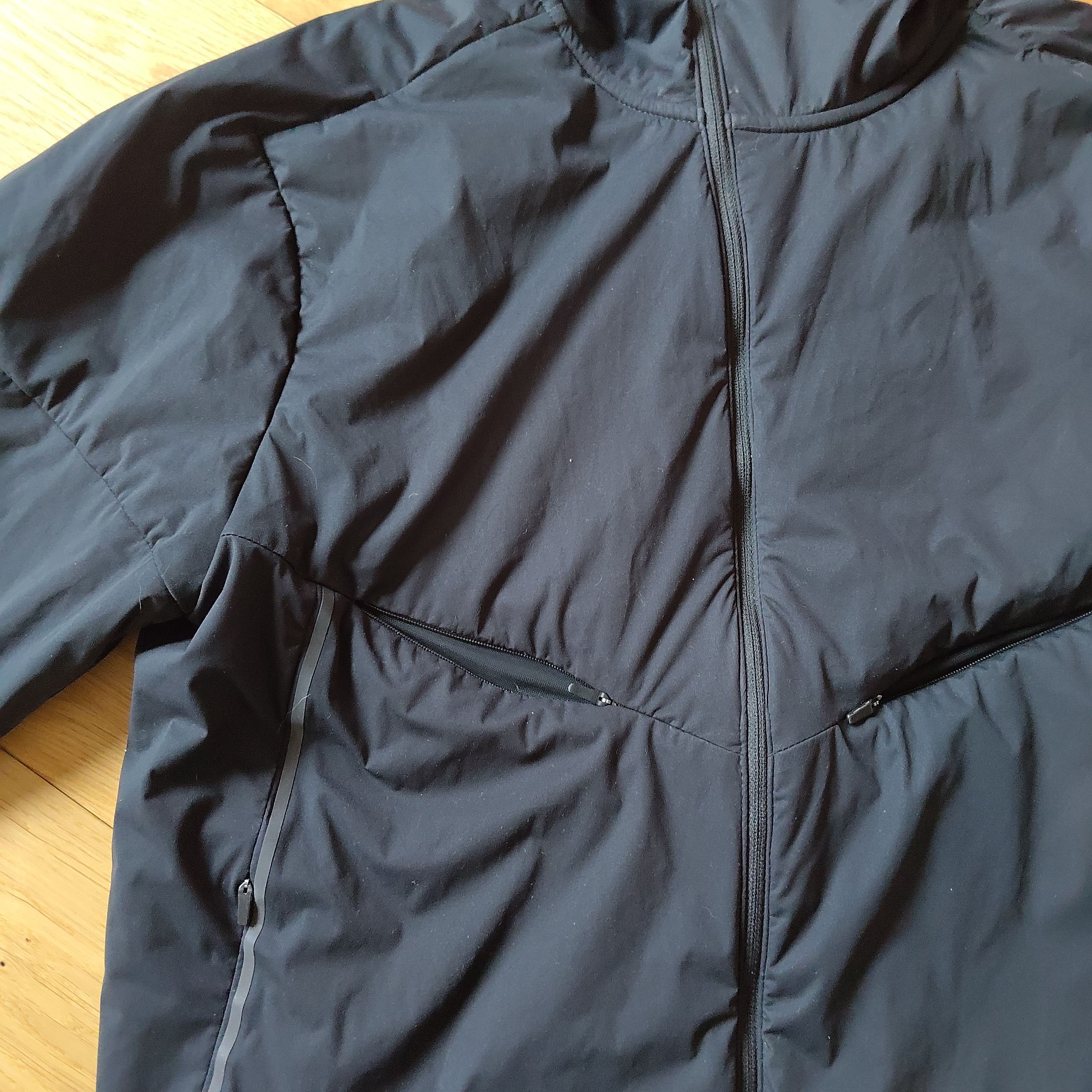 Nike Running division jacket - zip ventilation & built in mittens Size US S / EU 44-46 / 1 - 5 Thumbnail