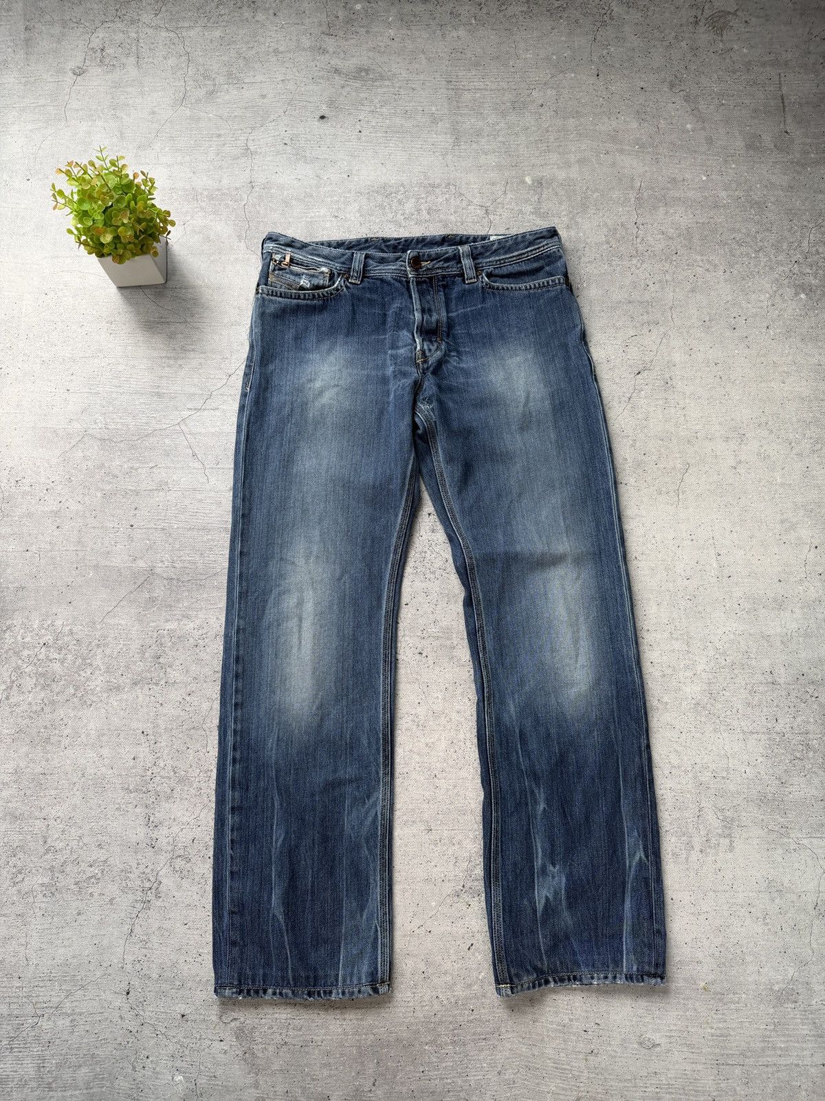 Diesel 🥵RARE🥵 Diesel Rayan faded denim regular fit jeans Size US 34 / EU 50 - 6 Thumbnail