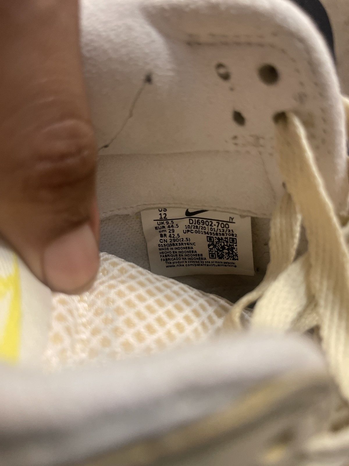 Nike Nike Dunk Lemon Drop Size US 10.5 / EU 43-44 - 6 Thumbnail