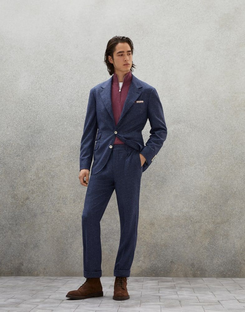 Suit in Navy