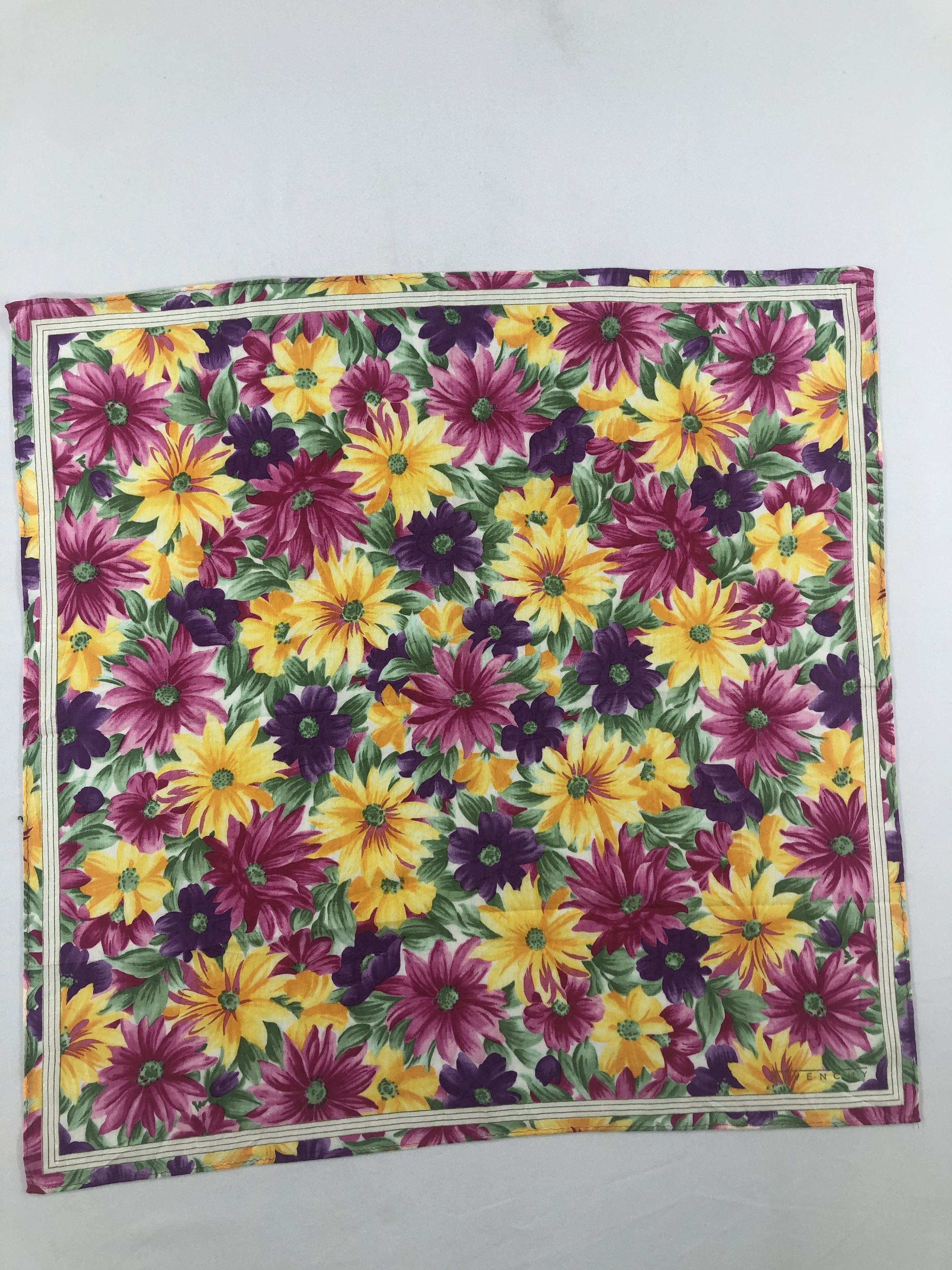 Vintage Givenchy Handkerchief / Bandana / Neckerchief Size ONE SIZE - 3 Thumbnail