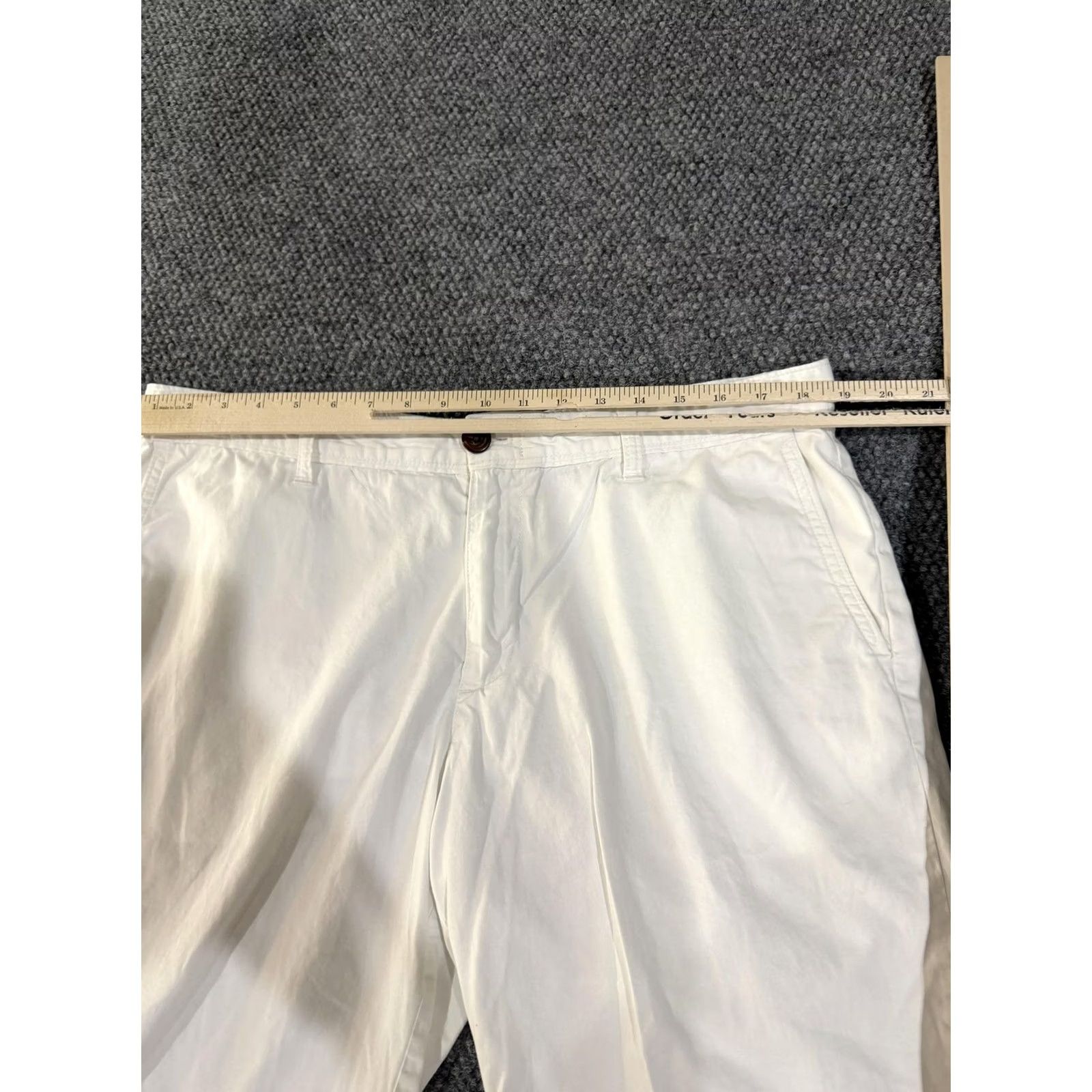 Original Penguin Original Penguin Shorts Mens 38 White Chino Cotton Casual Summer Flat Front Pockets Vintage No Womens Mens BoysGirls Size US 38 / EU 54 - 3 Thumbnail