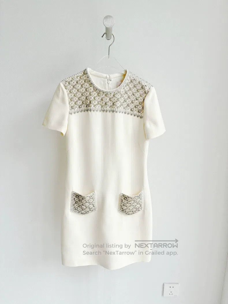 Valentino Valentino Heavy studded beaded dress Size M / US 6-8 / IT 42-44 - 2 Thumbnail