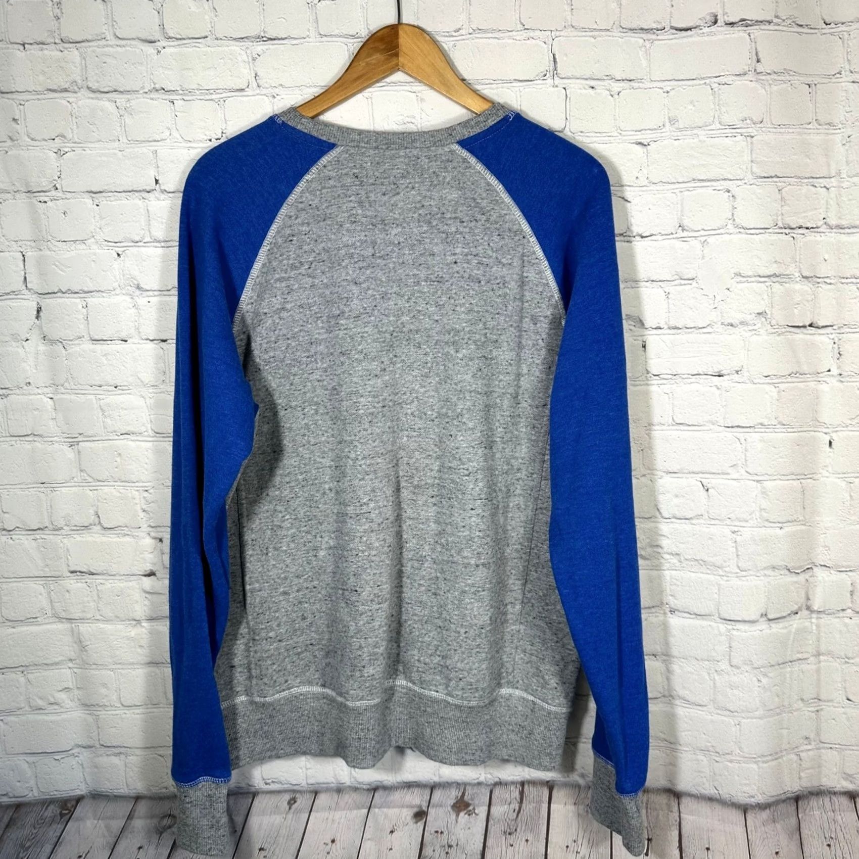 Vintage Duke Basketball Sweatshirt Mens M Gray Blue Raglan Pullover Pocket Embroidered Graphic Print Crew Neck Fleece Cotton Blend All Seasons Size US M / EU 48-50 / 2 - 7 Thumbnail