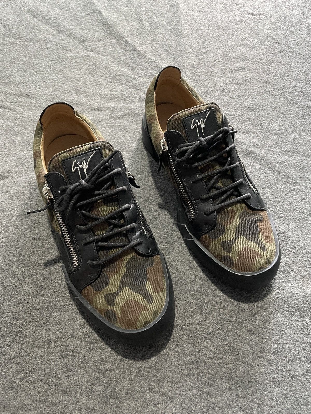 guiseppe zanotti camo size 44