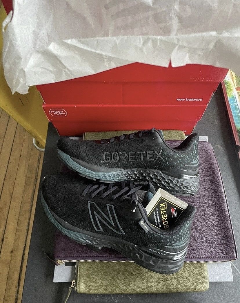 image of Goretex x New Balance Gore Tex M880X1 Running Shoes in Black, Men's (Size 9)