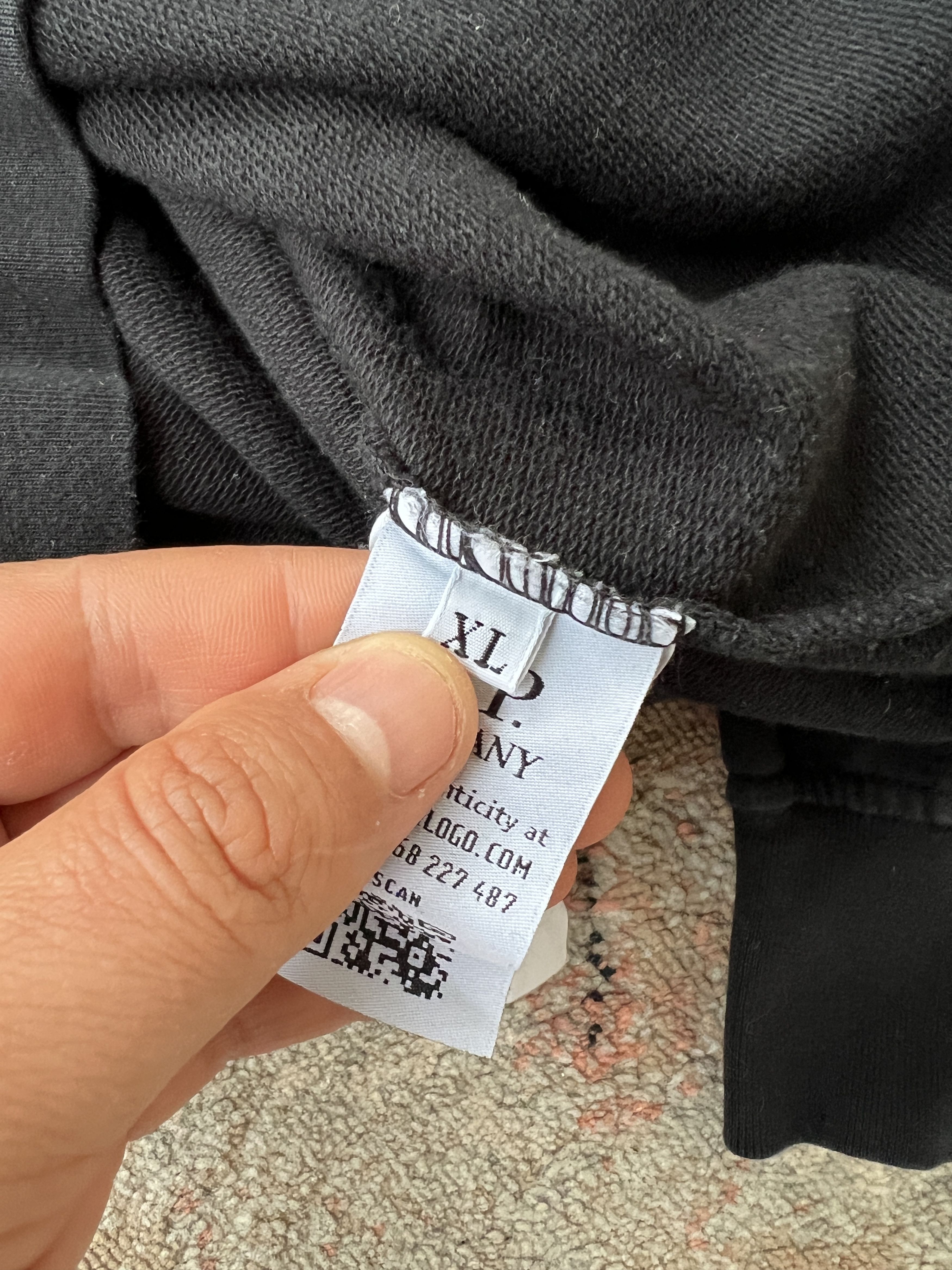 C.P. Company C.P. Company Sweatshirt Size US XL / EU 56 / 4 - 4 Thumbnail