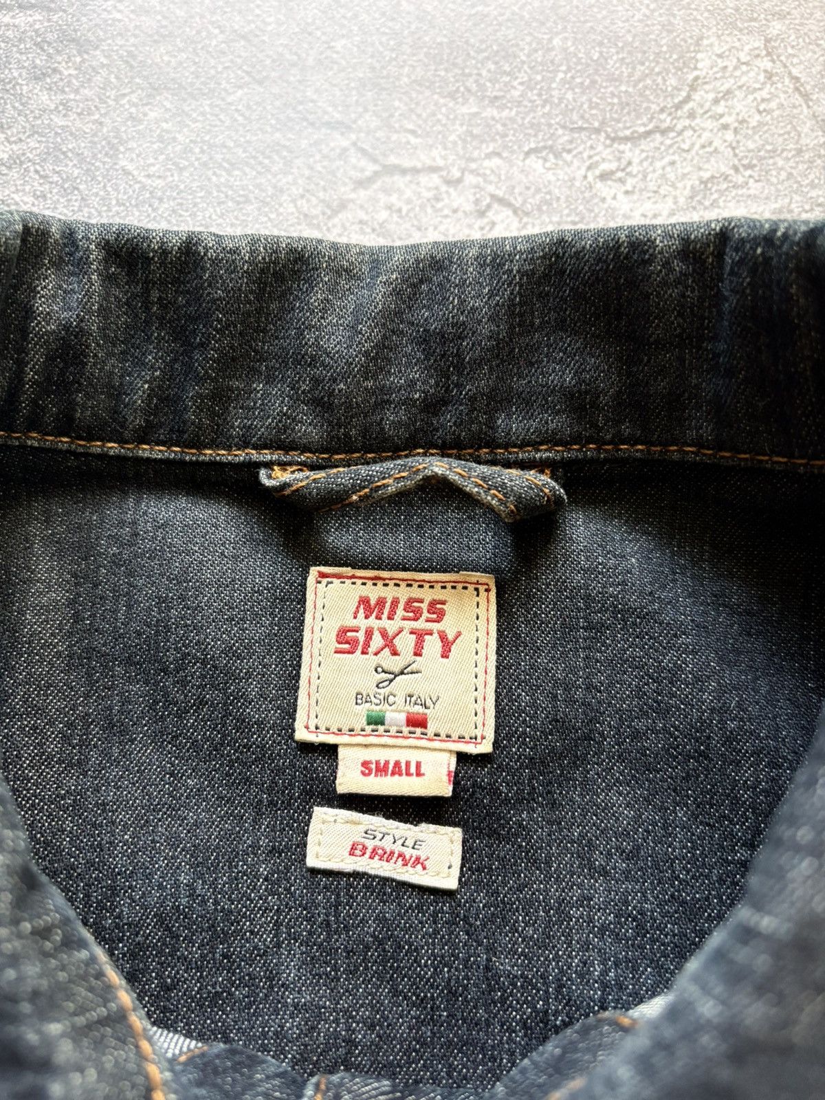 Miss Sixty Crazy Vintage Miss Sixty Luxury Y2K Dark Wash Denim Jacket Size S / US 4 / IT 40 - 7 Thumbnail