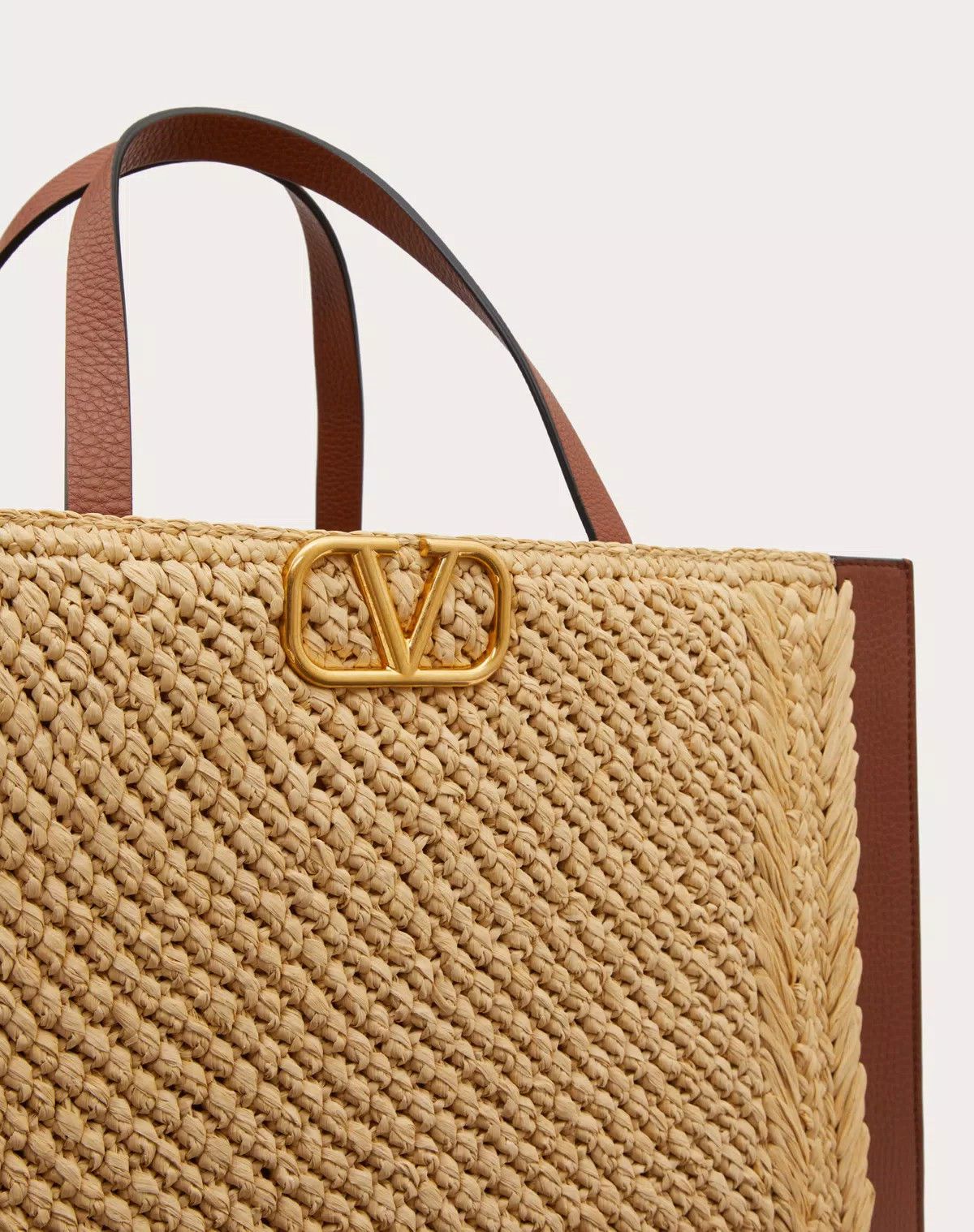 Valentino o1s1wg110625 Size:OS/Signature Raffia Handbag in Brown/White Size ONE SIZE - 7 Thumbnail