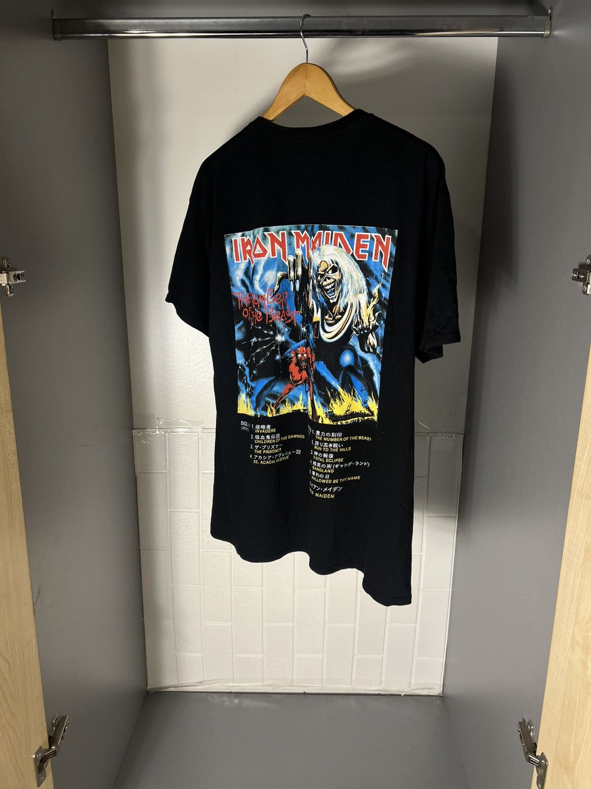Band Tees VINTAGE IRON MAIDEN WORLD TOUR ROCK T-SHIRT METAL Y2K 90s Size US XXL / EU 58 / 5 - 6 Thumbnail