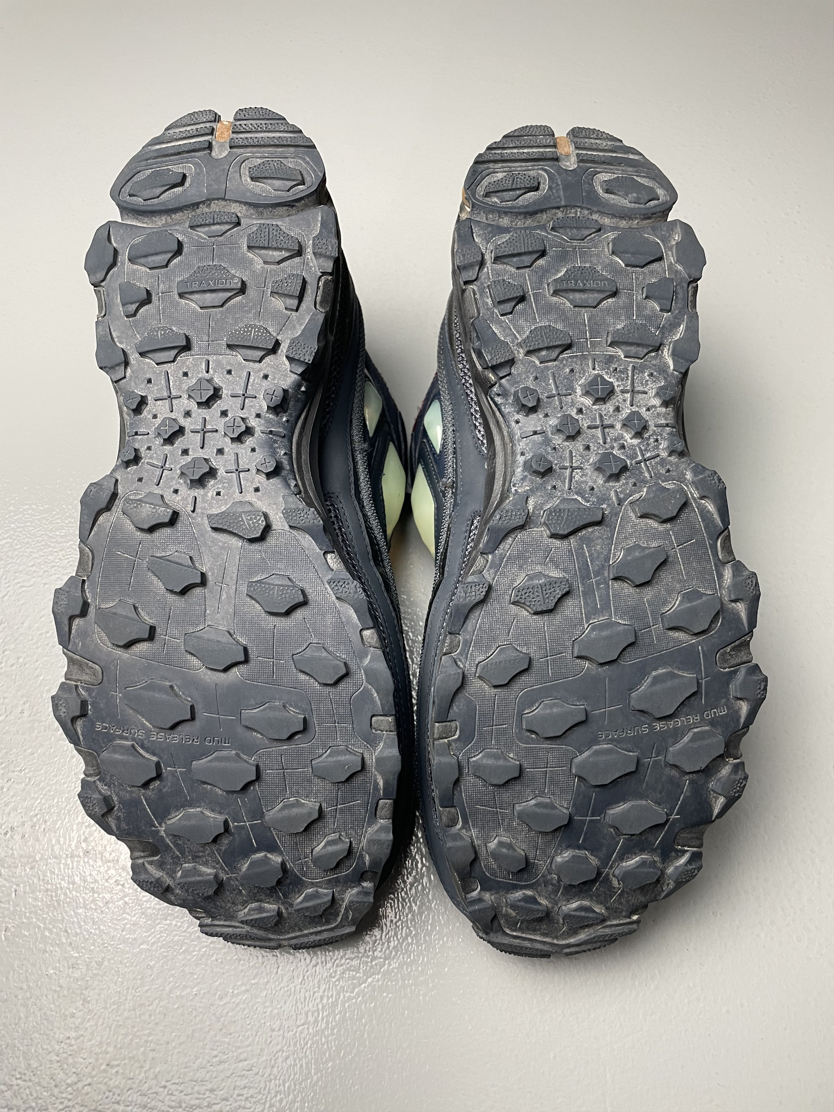 Adidas × Raf Simons adidas X Raf Simons A/W 2013 Response 2 - size 45 1/3 Size US 11 / EU 44 - 6 Thumbnail