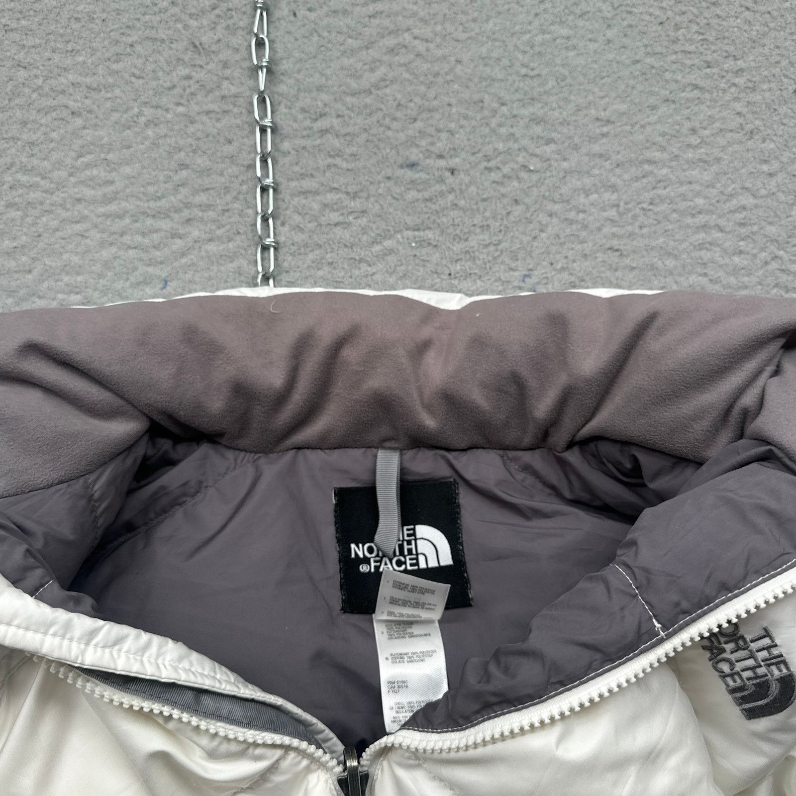 The North Face North Face Nuptse 700 Fill Down Puffer Jacket Womens Medium Size M / US 6-8 / IT 42-44 - 15 Thumbnail