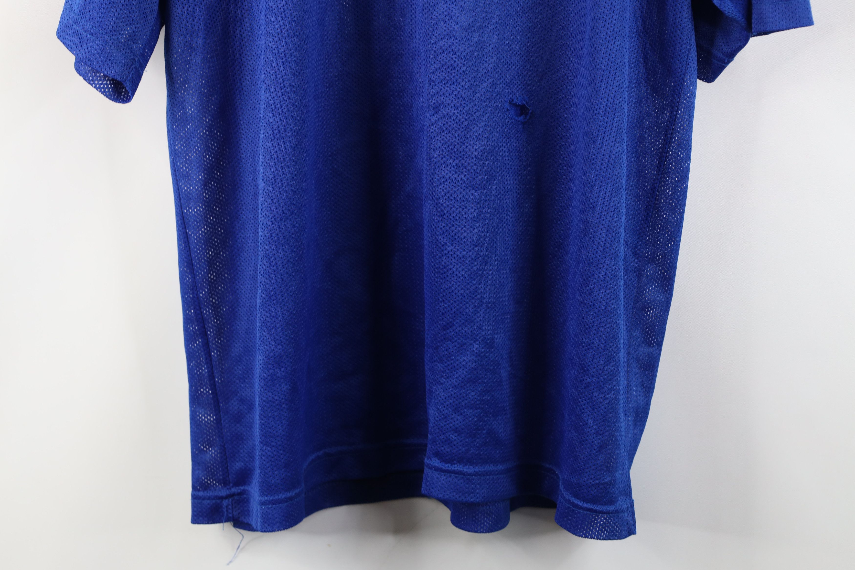 Vintage Vintage 90s University of Kentucky Mesh Jersey T-Shirt Blue Size US L / EU 52-54 / 3 - 14 Thumbnail