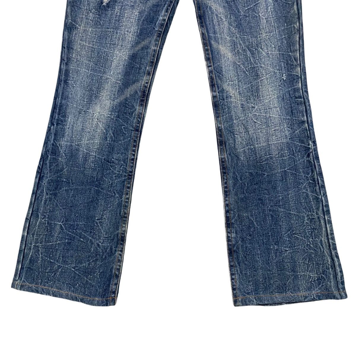 LOWBOX LOWBOX Denim Low Rise Flare Jeans Studded Size US 31 - 7 Thumbnail