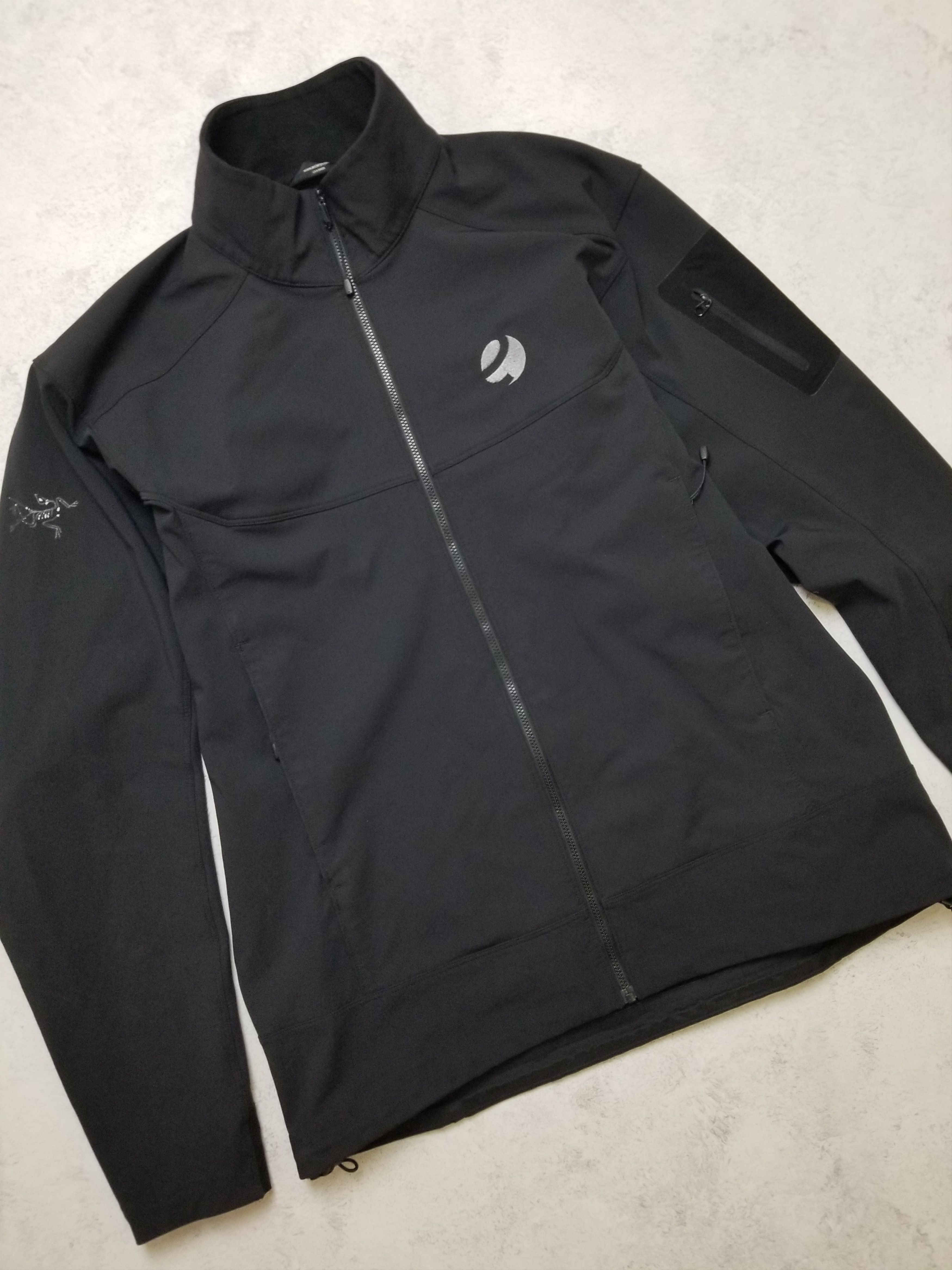 Arc'teryx Arc'teryx Softshell Windbreaker Lightweight Full Zip Jacket Size US L / EU 52-54 / 3 - 16 Thumbnail