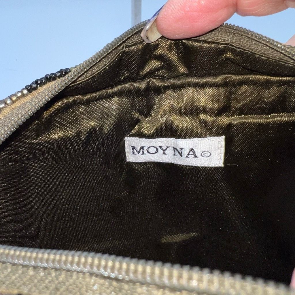 Other Moyna Fully Beaded Satin Back Camouflage Skull Crossbody Size ONE SIZE - 14 Thumbnail