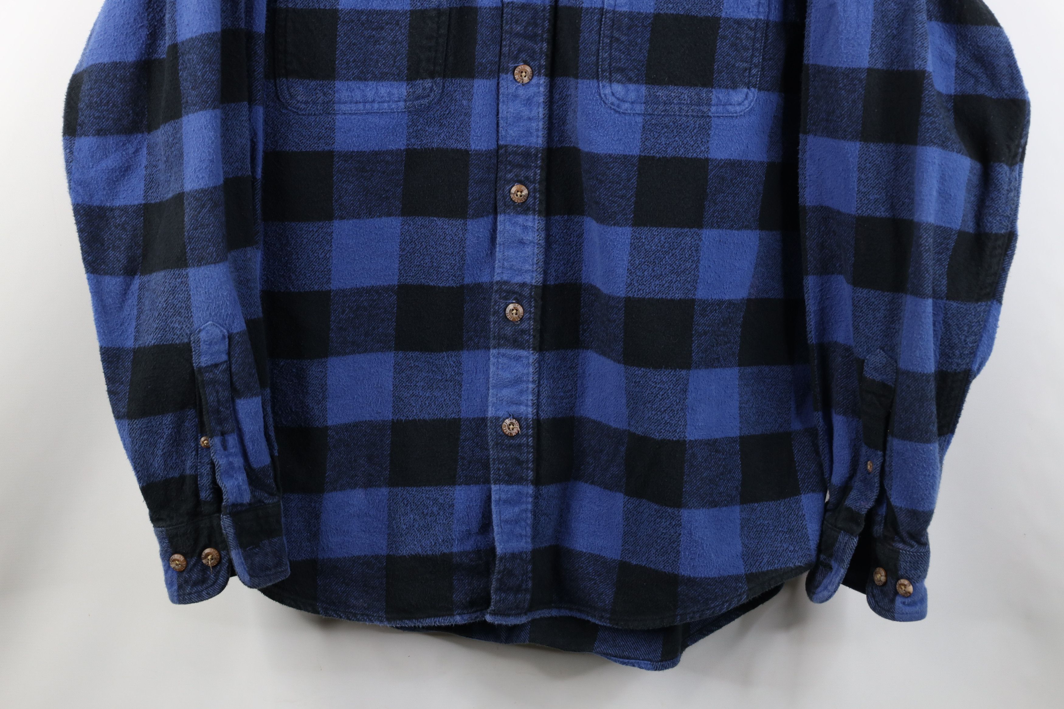 Vintage Vintage 90s Streetwear Heavyweight Button Shirt Plaid Size US L / EU 52-54 / 3 - 3 Thumbnail