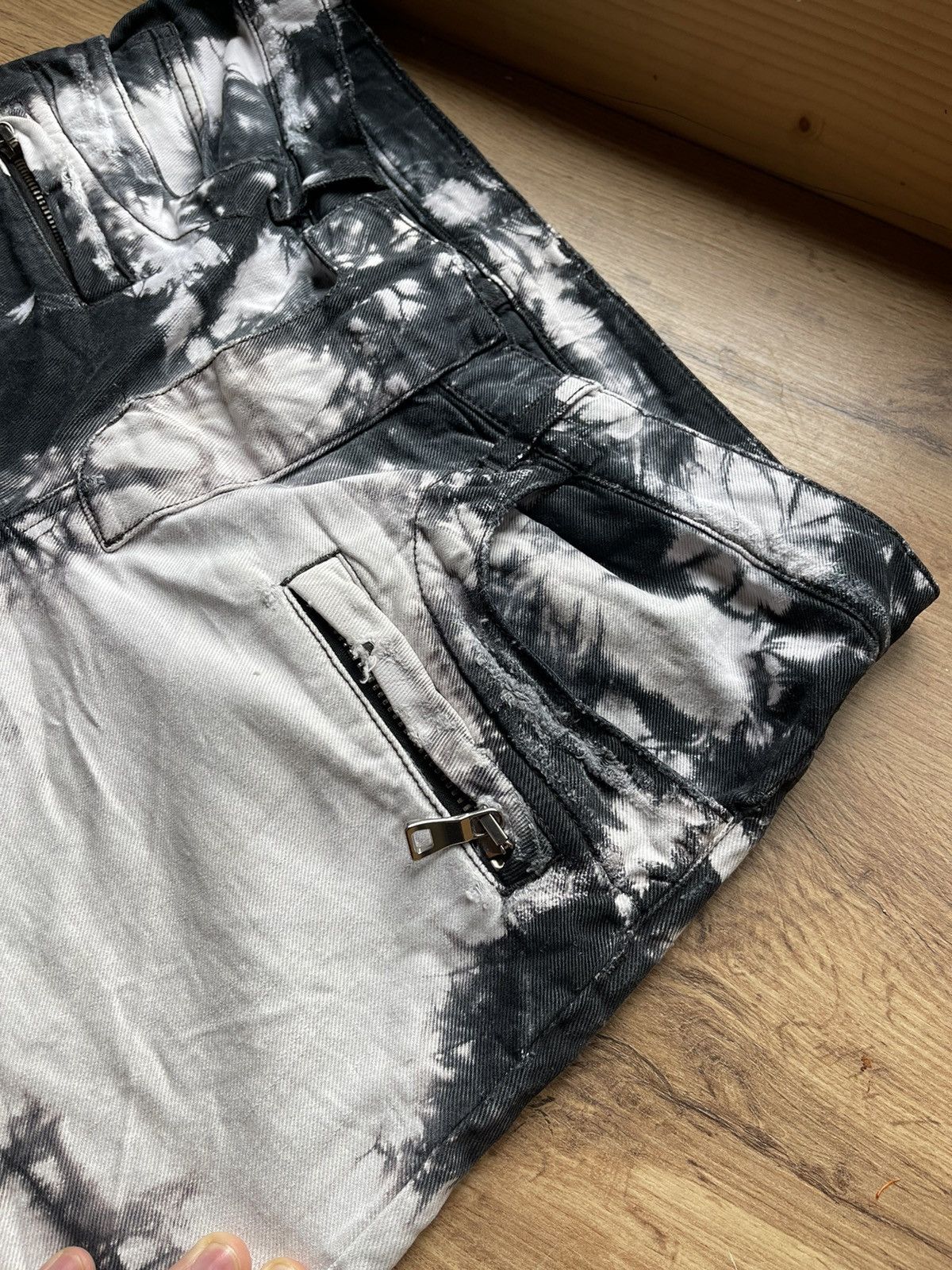 Balmain Balmain Paris tie dye biker shorts Size US 31 - 9 Thumbnail
