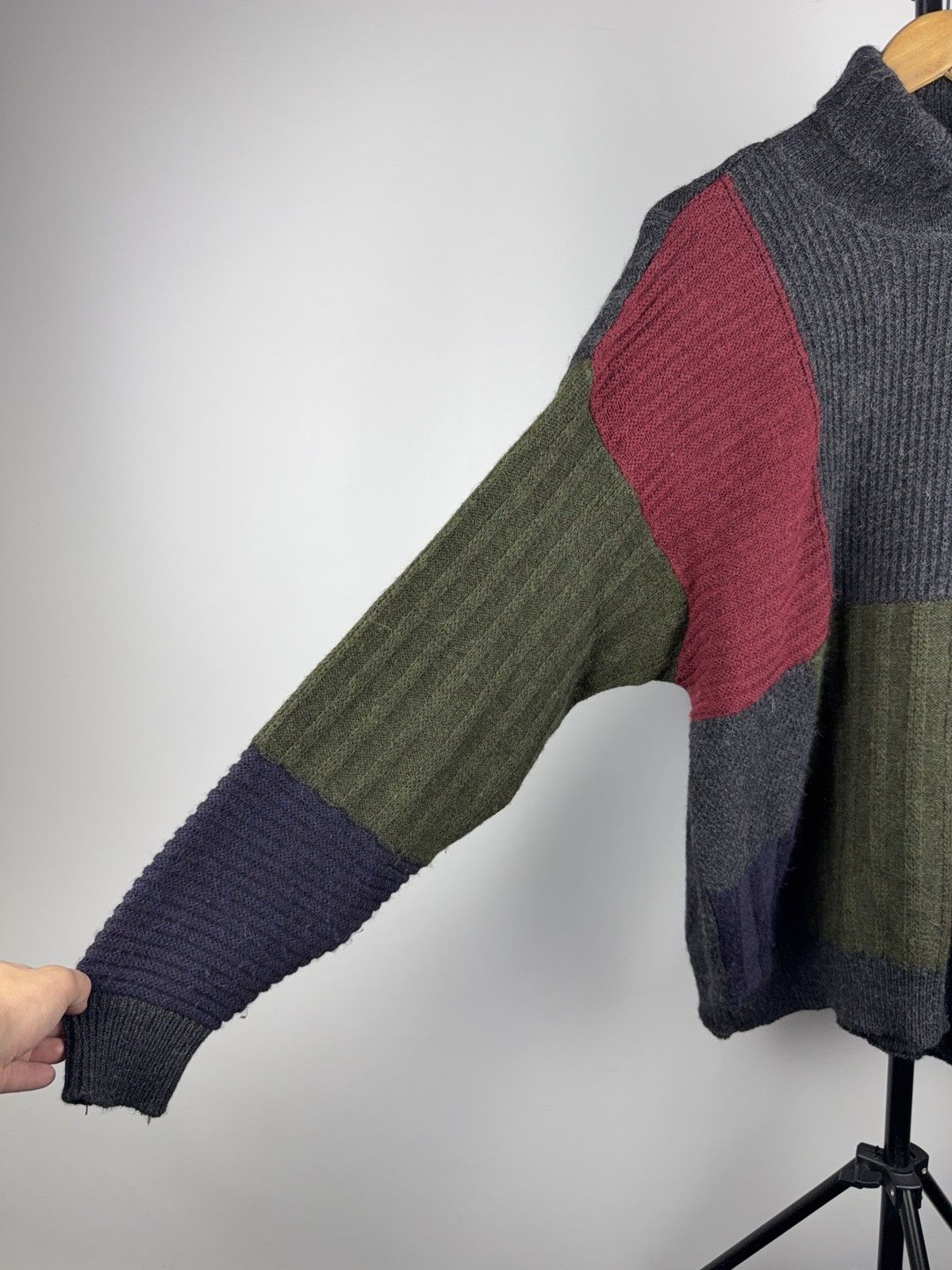 Hugo Boss Vintage 00s Luxury RARE Hugo Boss Austria Retro Sweater Size US L / EU 52-54 / 3 - 4 Thumbnail