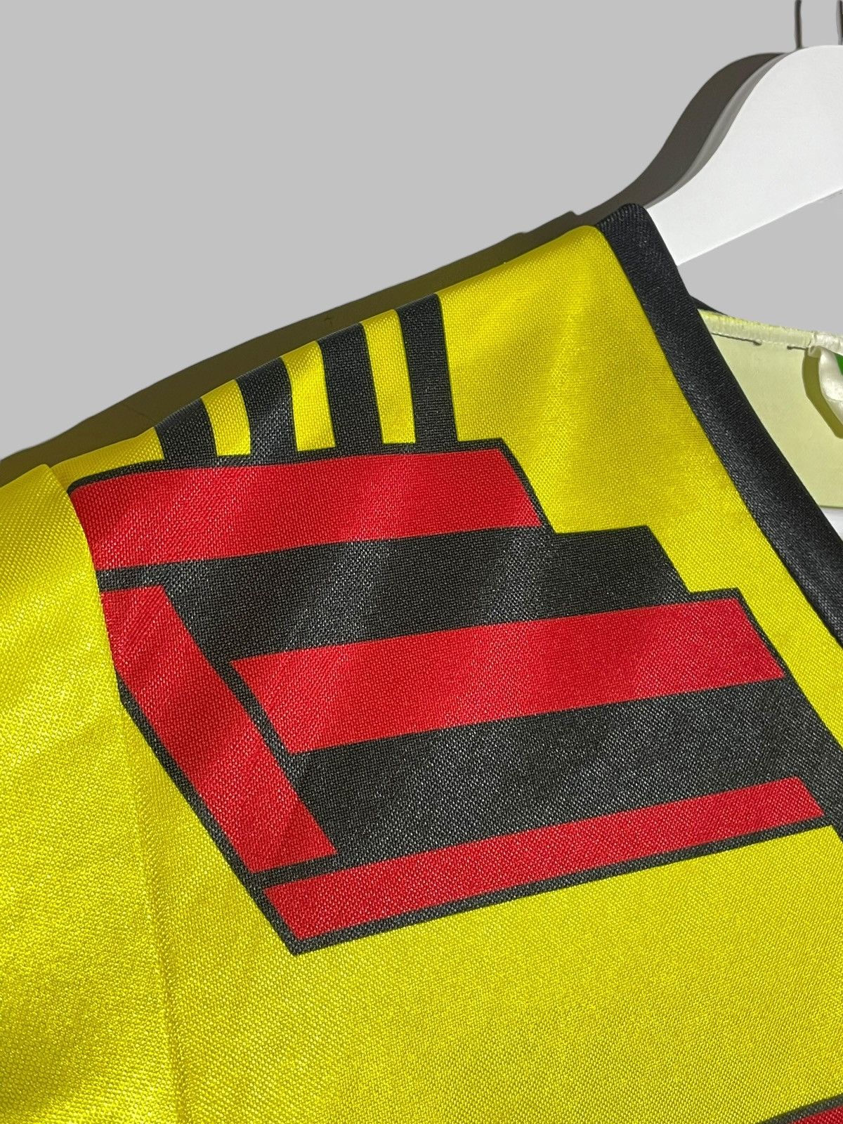 Errea × Vintage Turnverein Fraubrunnen Errea 80-90’s Vintage Football Shirt Size US M / EU 48-50 / 2 - 7 Thumbnail