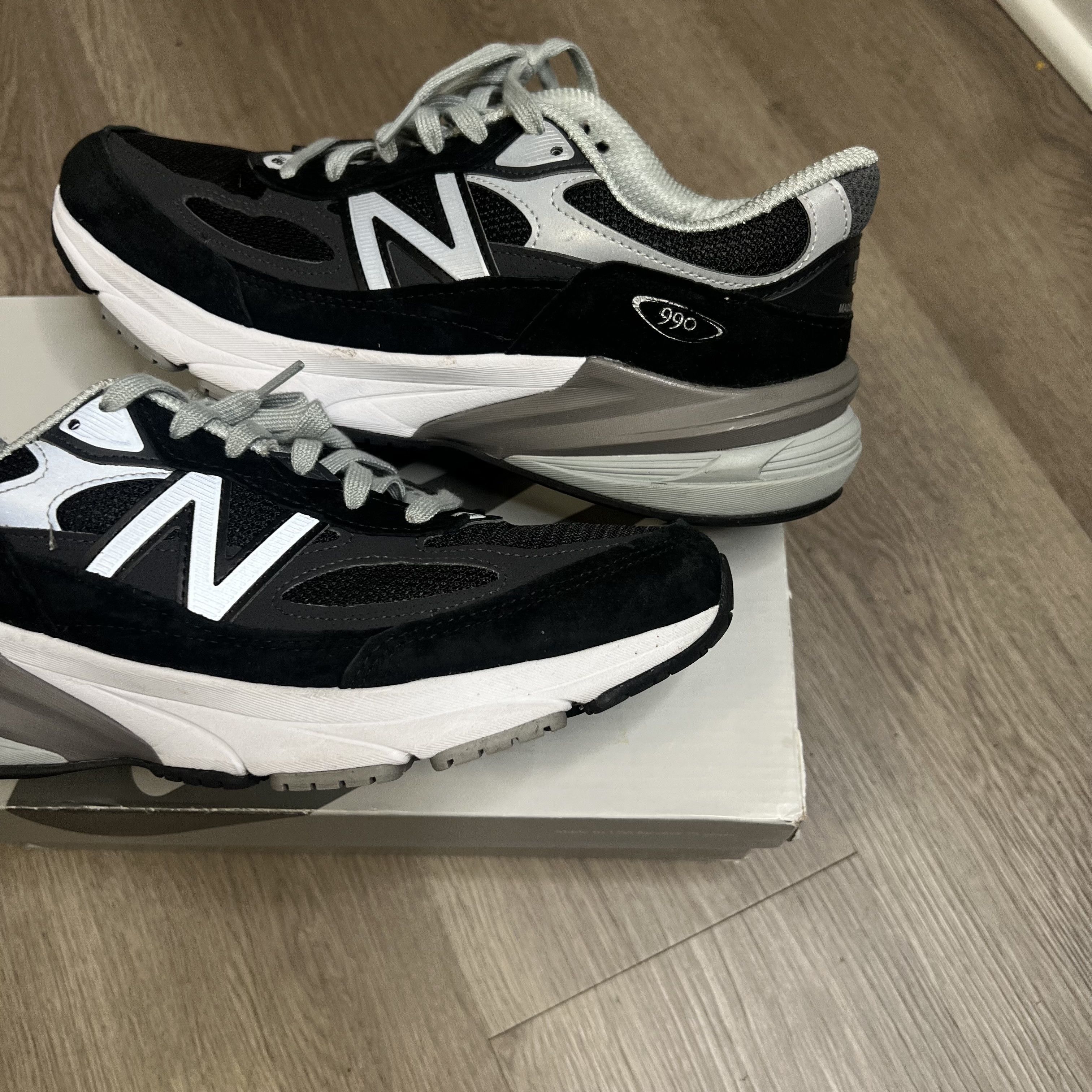 New Balance 990v6 MiUSA Black Grey White (Women's)