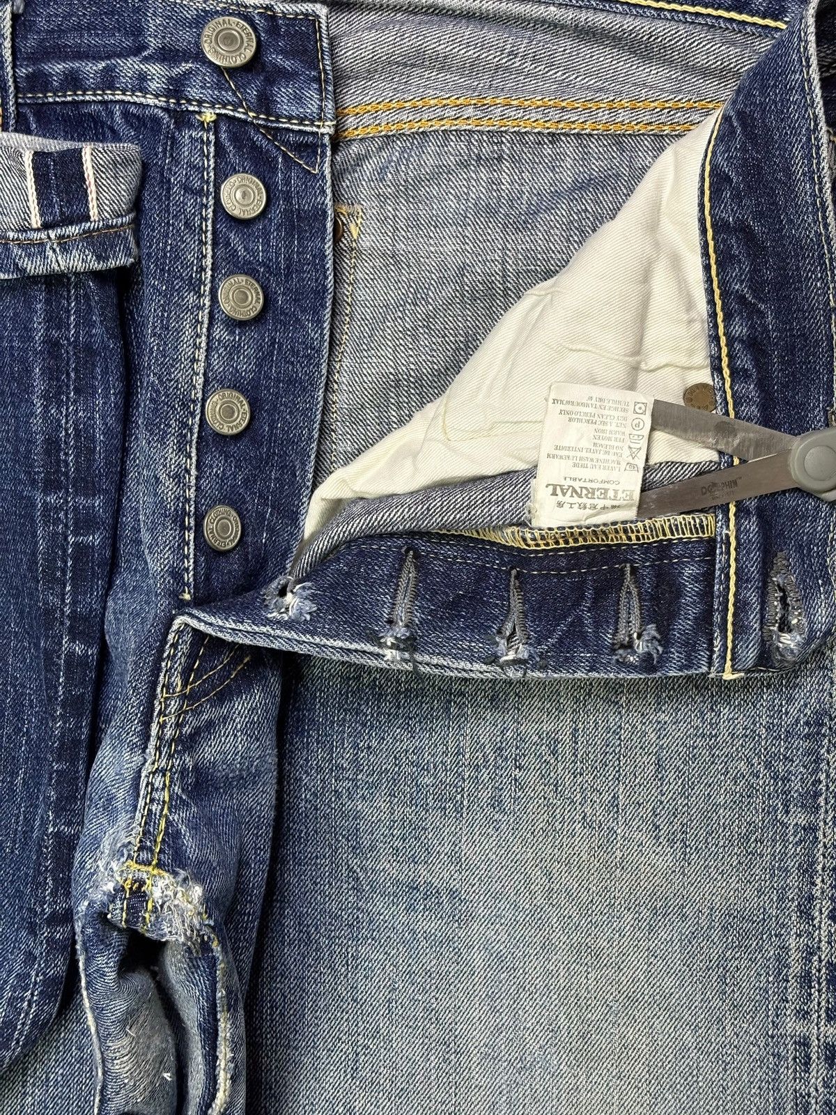 Eternal × Japanese Brand Vintage Japanese Eternal Selvedge Distressed Loose Jeans Size US 32 / EU 48 - 4 Thumbnail