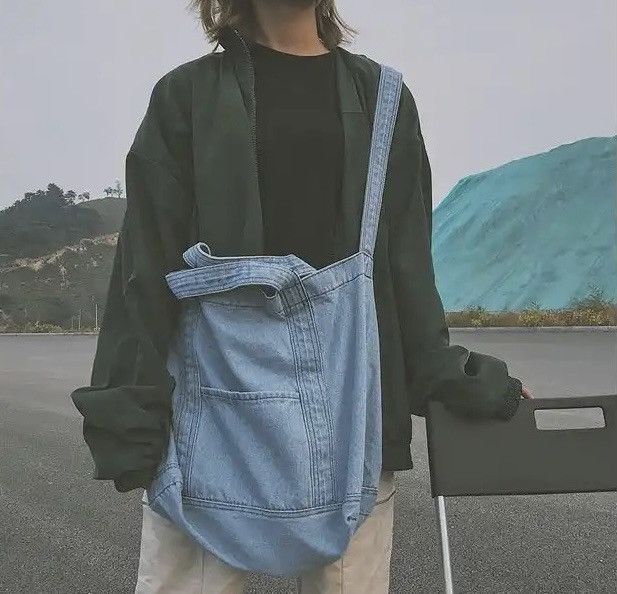 Japanese Brand Distressed Denim Shoulder Bag Size ONE SIZE - 3 Thumbnail