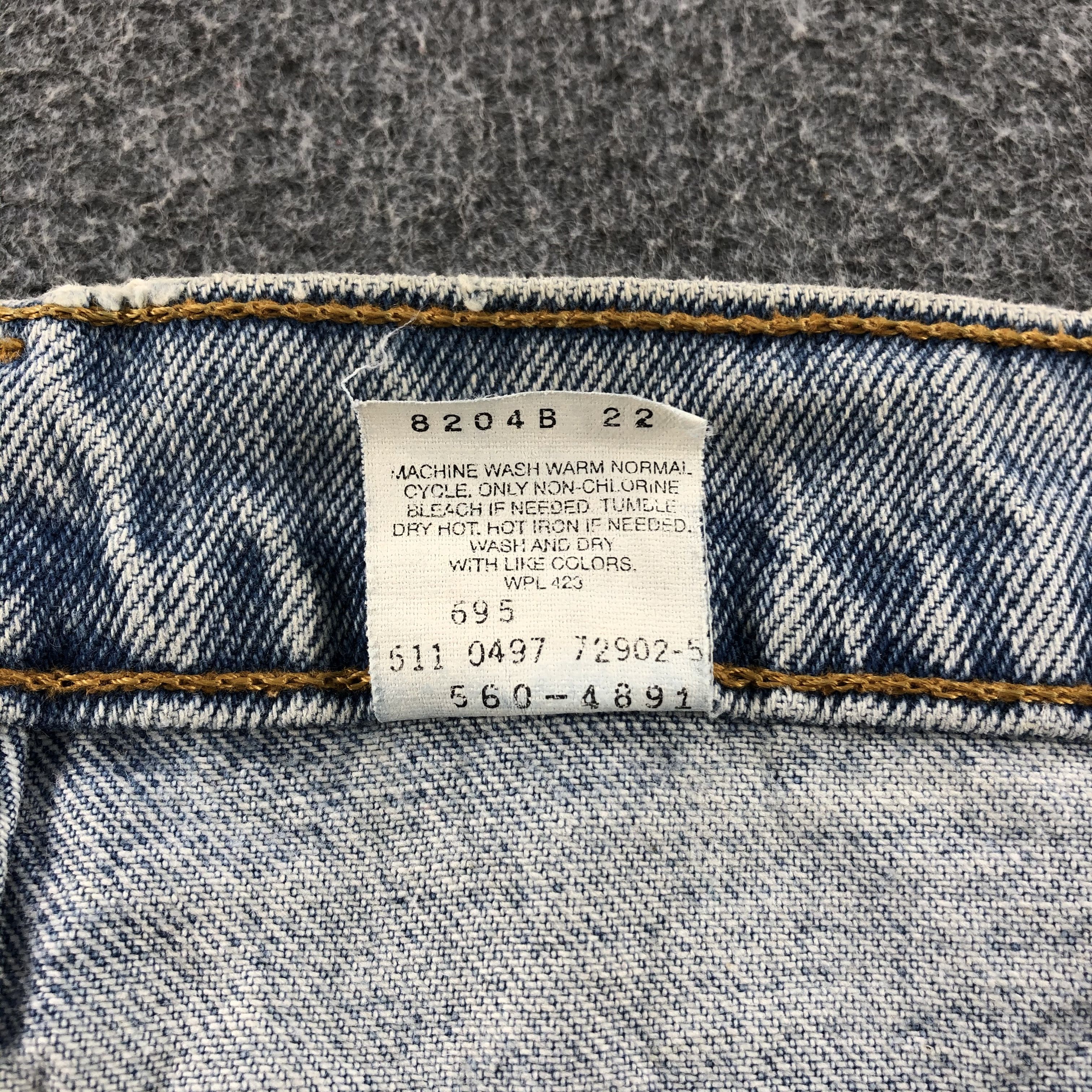 Levi's 90s Vintage Light Wash Levis 560 Jeans- J1351 Size US 35 - 11 Thumbnail