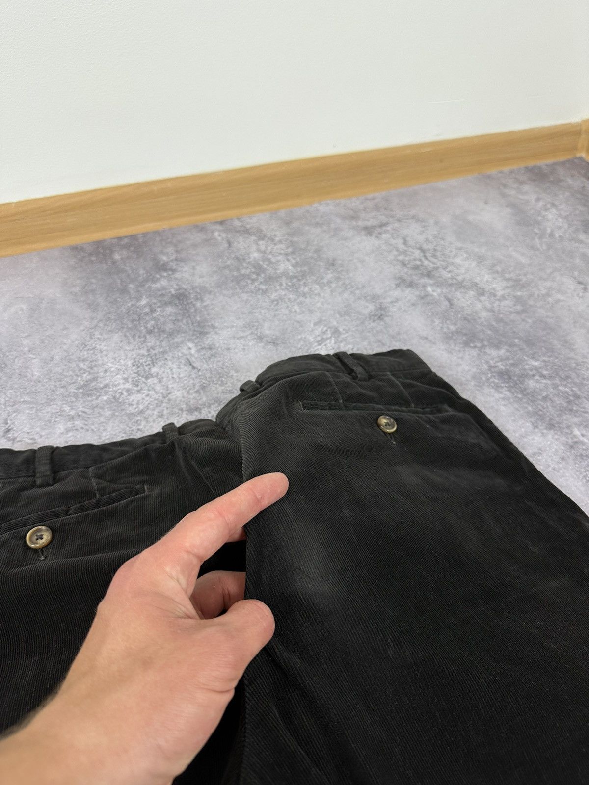Burberry Vintage Burberry Black Corduroy Luxury Velvet Designer Pants Size US 34 / EU 50 - 12 Thumbnail