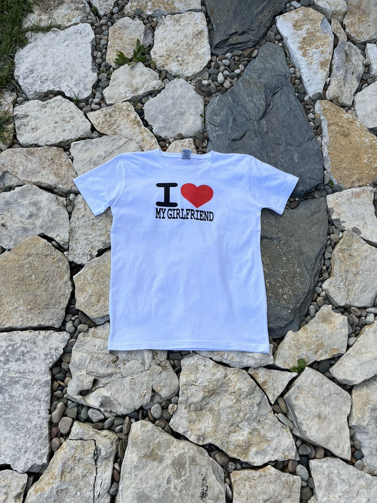 Vintage Vintage y2k I love <3 my girlfriend gf heart love tee tshirt Size US M / EU 48-50 / 2 - 1 Thumbnail