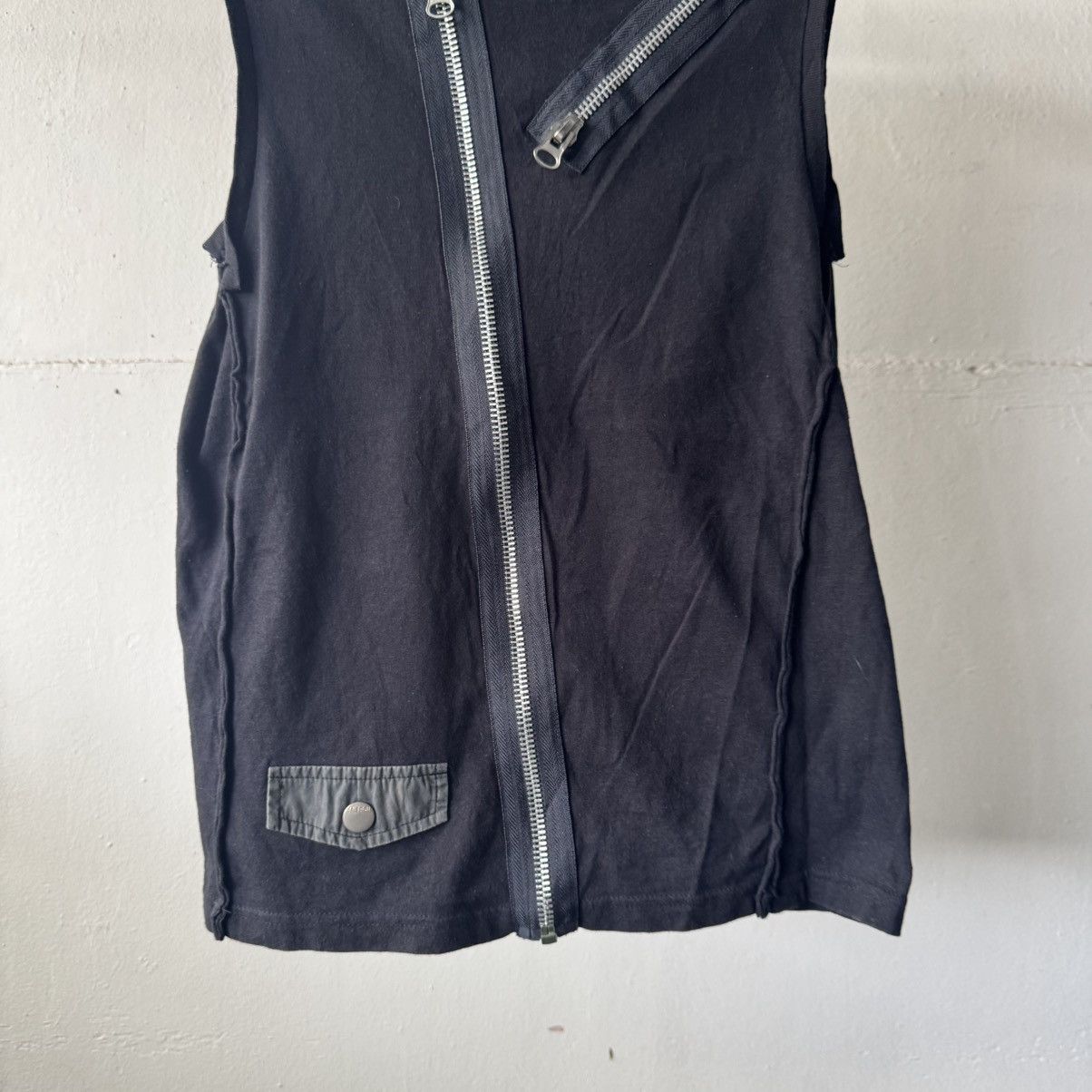 If Six Was Nine Energie Gold Asymmetrical Zipper Rhinestone Skull Vest Size US M / EU 48-50 / 2 - 3 Thumbnail