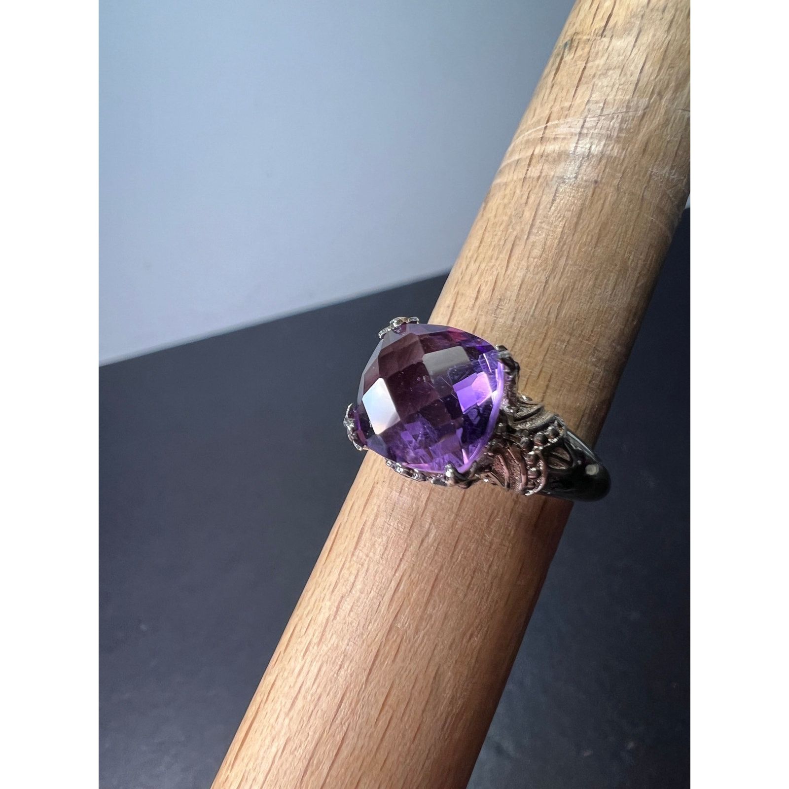 Other Amethyst crown setting sterling silver solitaire ring size 9 Size ONE SIZE - 2 Thumbnail
