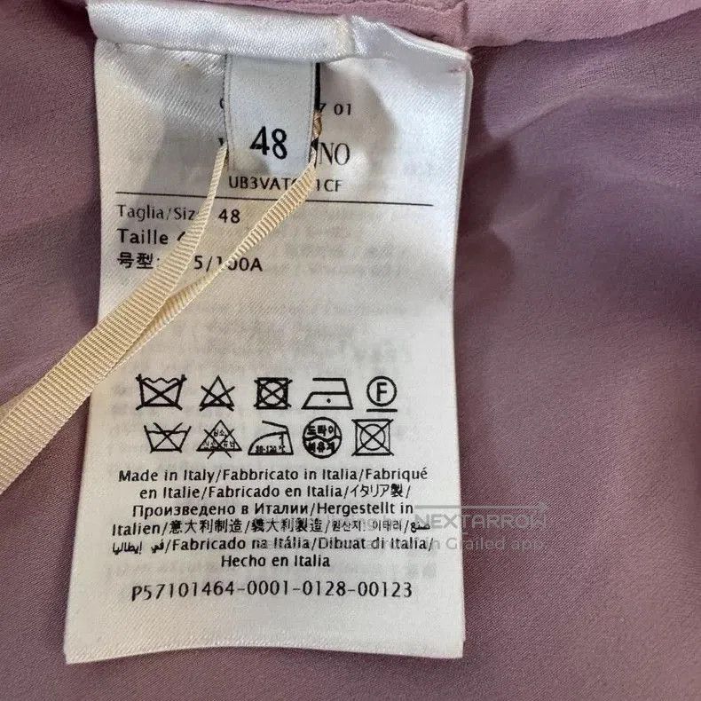 Valentino Valentino Beaded Wool Silk Top. Size US S / EU 44-46 / 1 - 3 Thumbnail