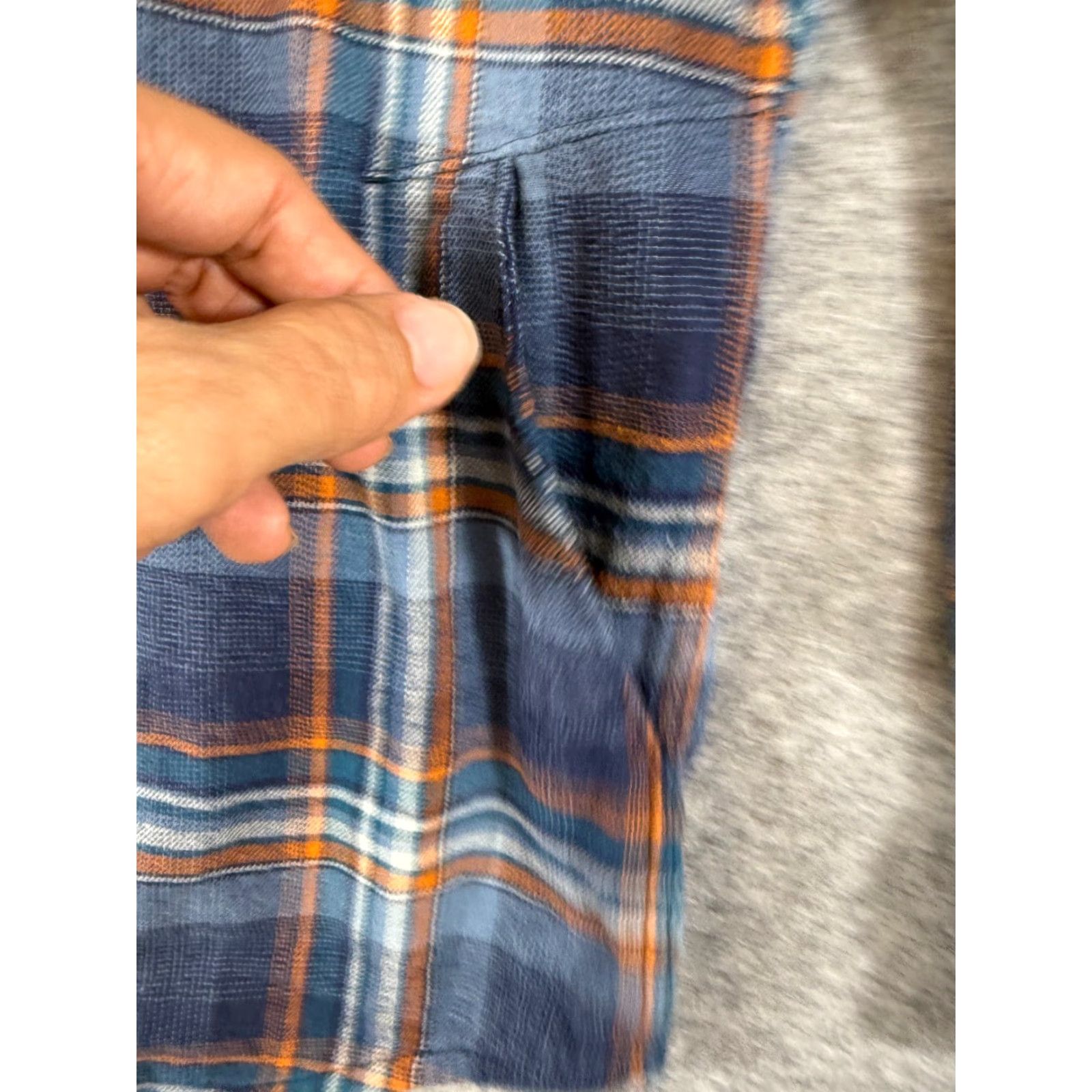 Vintage Off The Grid Shirt Mens L Blue Plaid Destroyer Flannel Button-Up Outdoor Adventure Pockets Shirt Mens L Blue Plaid Destroyer Flannel Button-Up Size US L / EU 52-54 / 3 - 7 Thumbnail