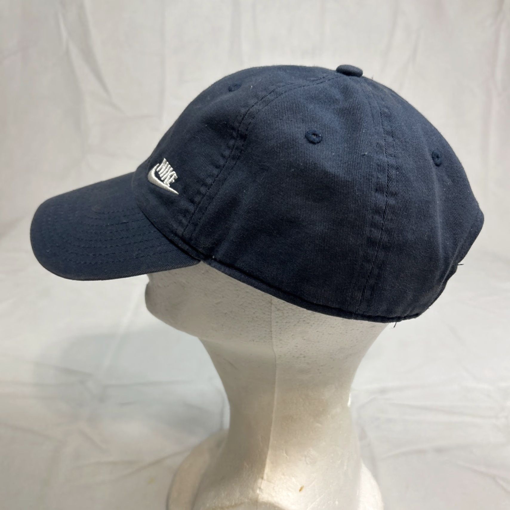 Nike Nike Navy Blue Baseball Cap OSFA Adjustable Hat - One Size - Heritage 86 - 100% Cotton - Unisex Adults Size ONE SIZE - 6 Thumbnail
