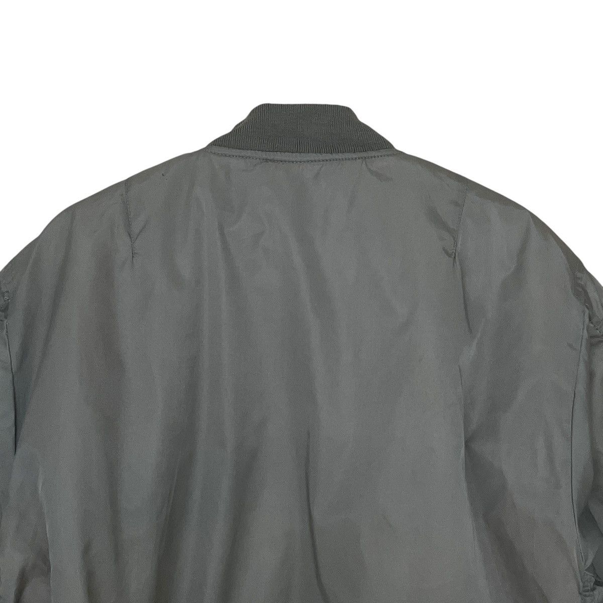 Vintage Vintage Military USAF MA-1 Fly Jacket 1990s Size US M / EU 48-50 / 2 - 8 Thumbnail