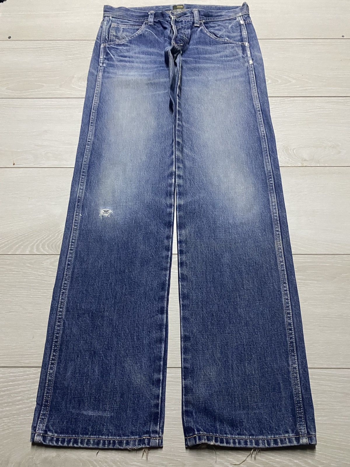 Japanese Brand Vintage Domingo Blue Wash Distressed Jeans Size US 30 / EU 46 - 1 Thumbnail